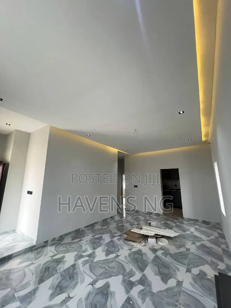 3bdrm Duplex in Abraham Adesanya for sale