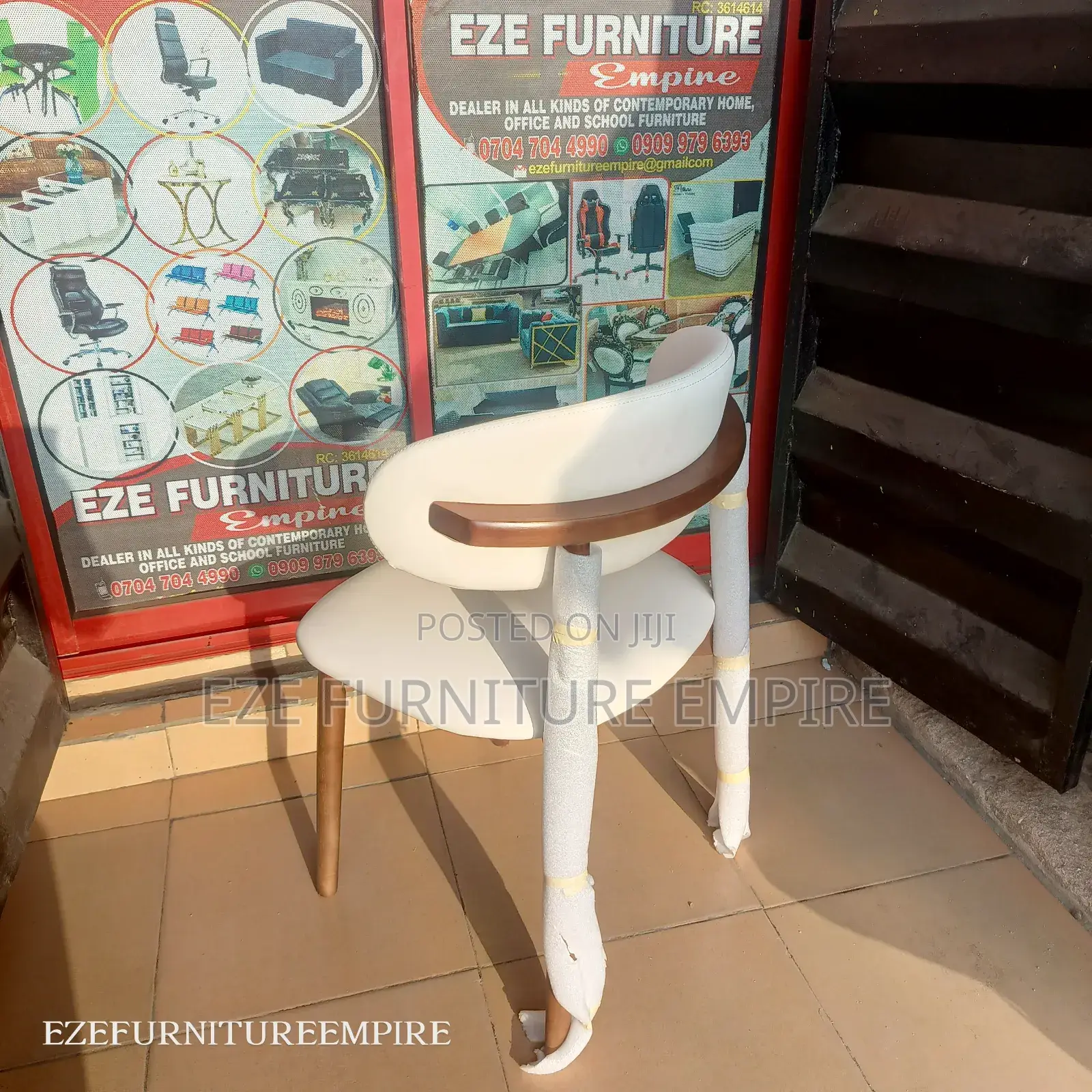 Restaurant Wooden Leg Chair