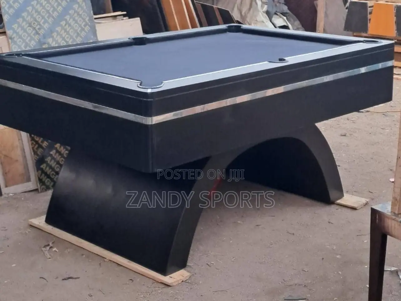Local Luxury C Bottom Snooker Board