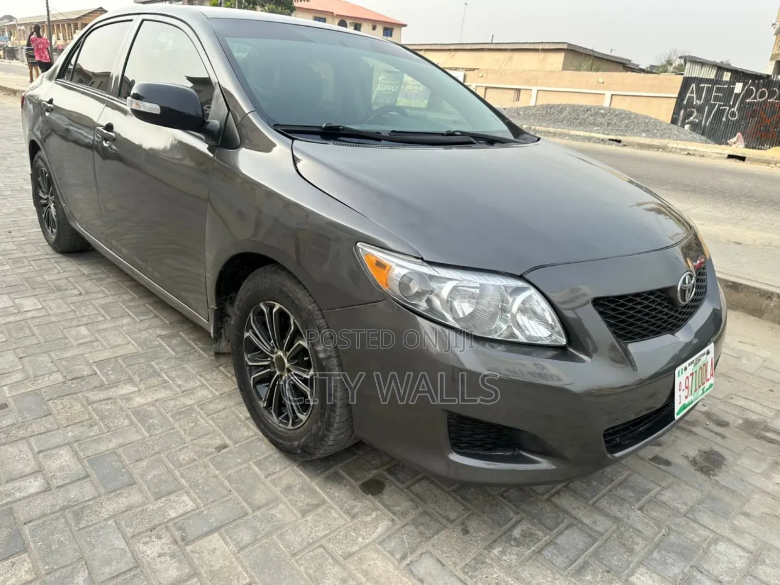 Toyota Corolla 2009 Gray