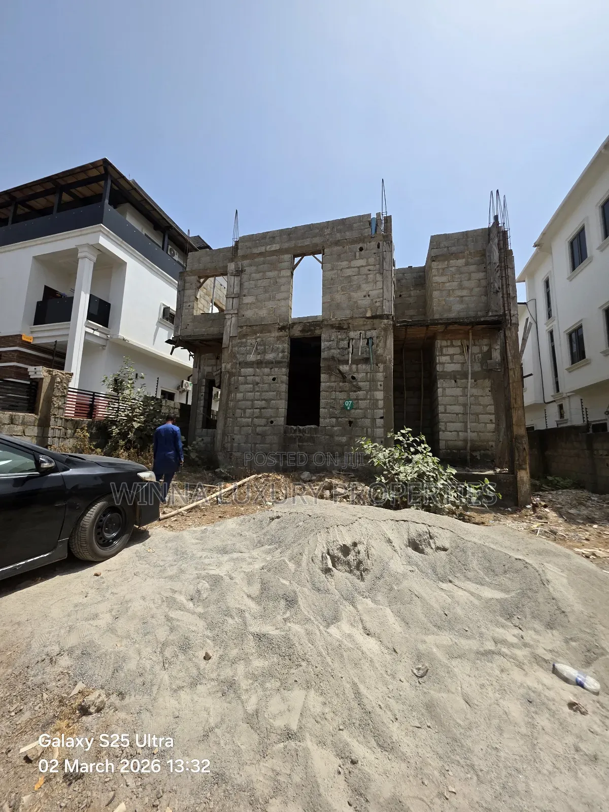 6bdrm Duplex in Prime Villa Estate, Lugbe District for sale