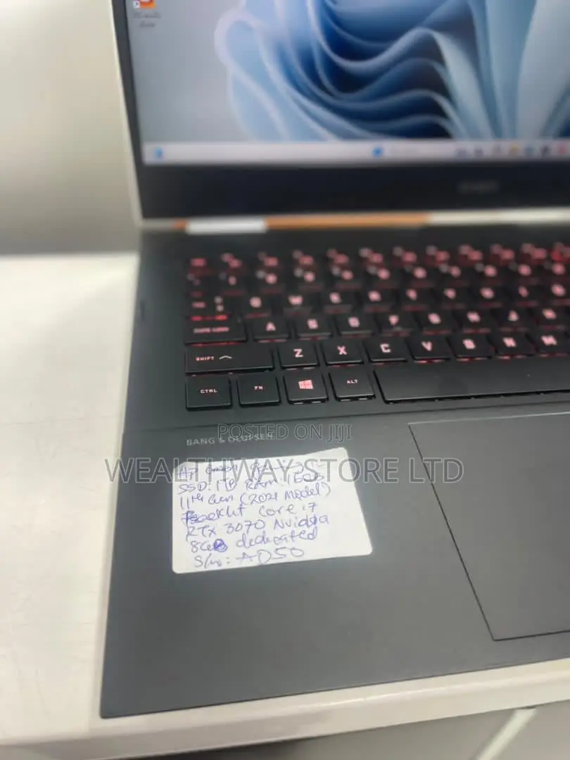 New Laptop HP Omen 16 16GB Intel Core i7 SSD 1T