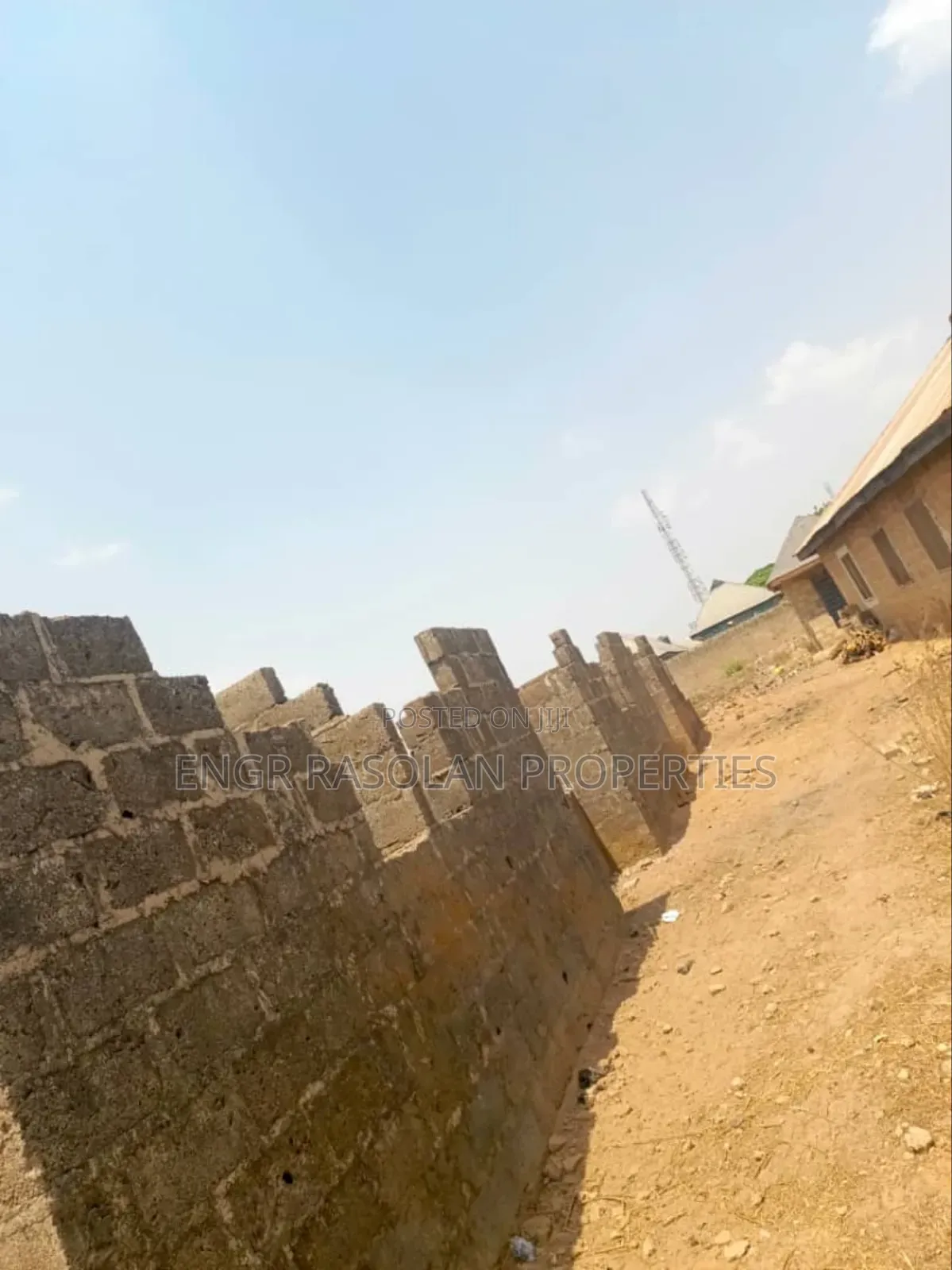 For Sale Uncompleted Hostel