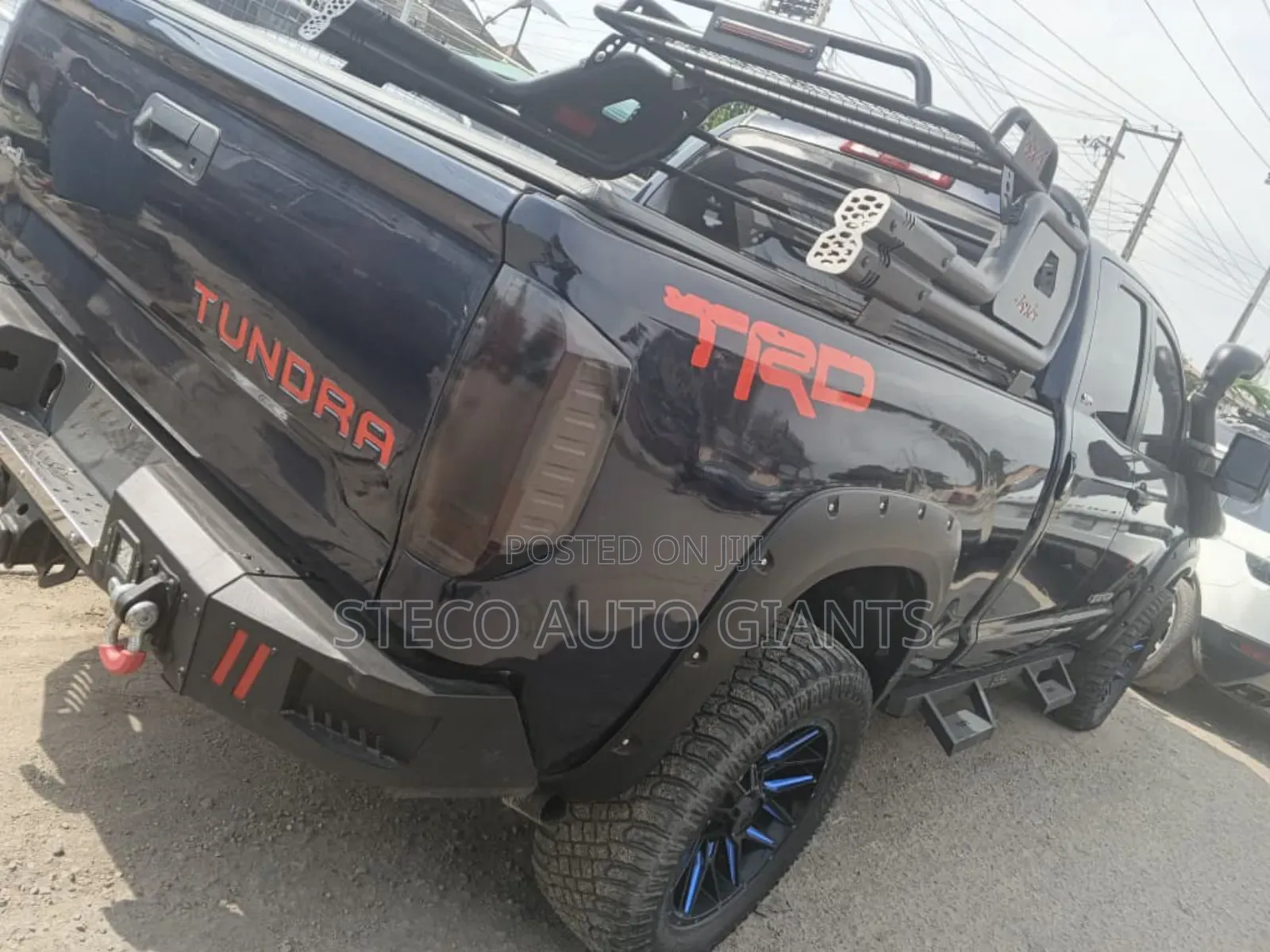 Toyota Tundra 2022 Blue