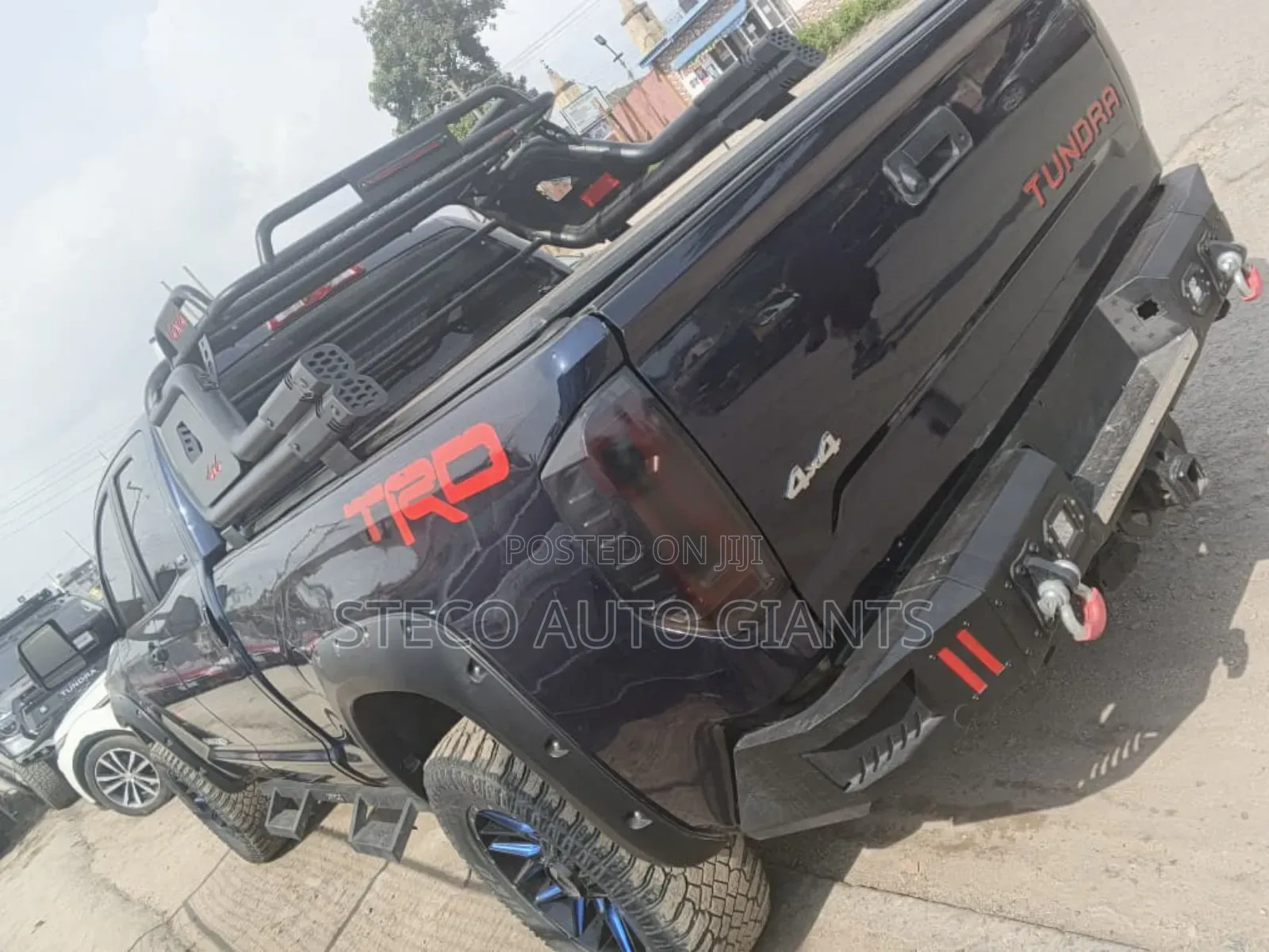 Toyota Tundra 2022 Blue