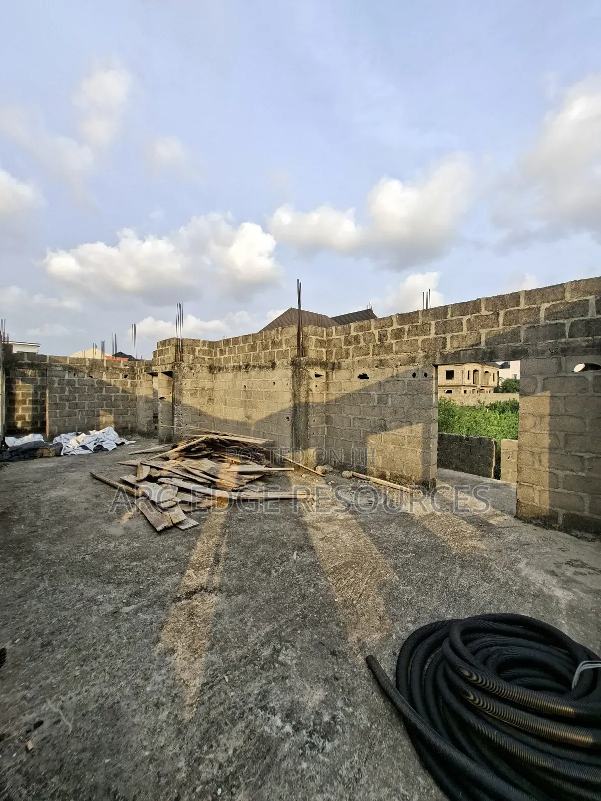 5bdrm Duplex in Ago Palace for sale