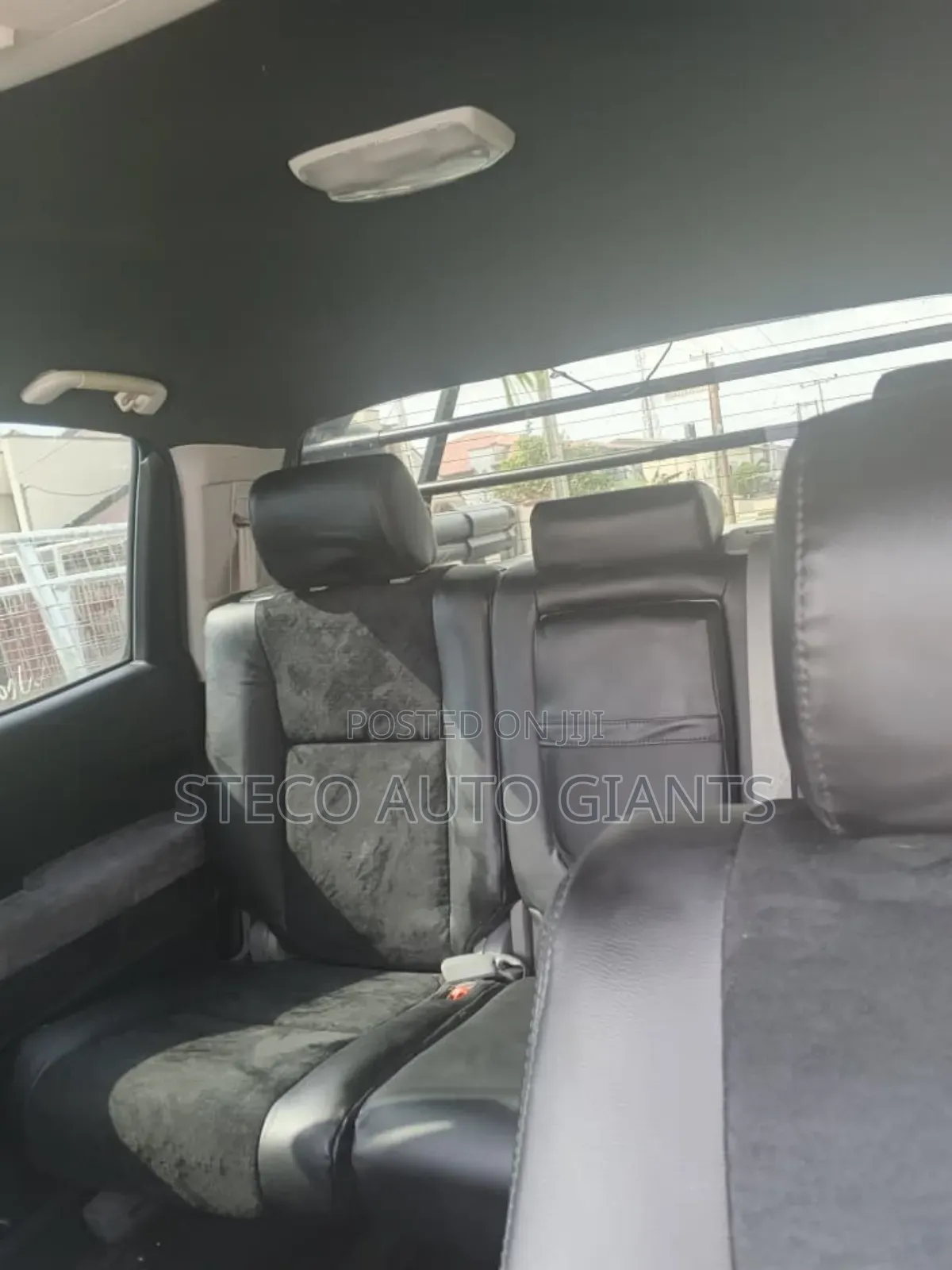 Toyota Tundra 2024 Black