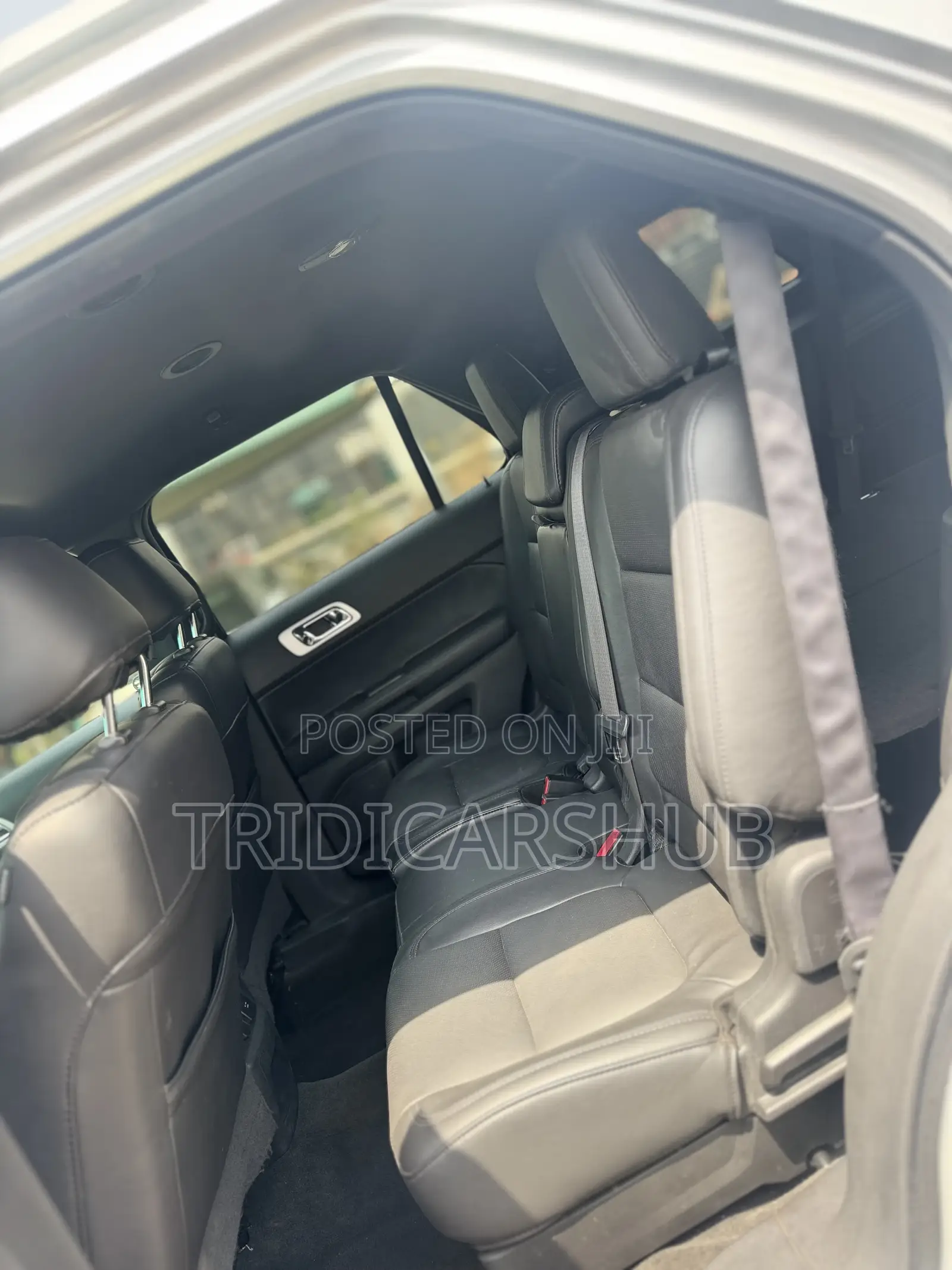 Ford Explorer Limited 4dr SUV (3.5L 6cyl 6A) 2015 Silver