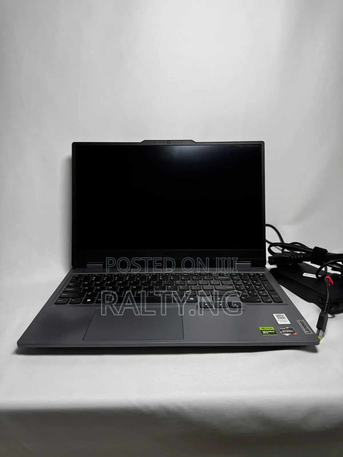 Laptop Lenovo LOQ 15ARP9 16GB AMD Ryzen 7 SSD 512GB