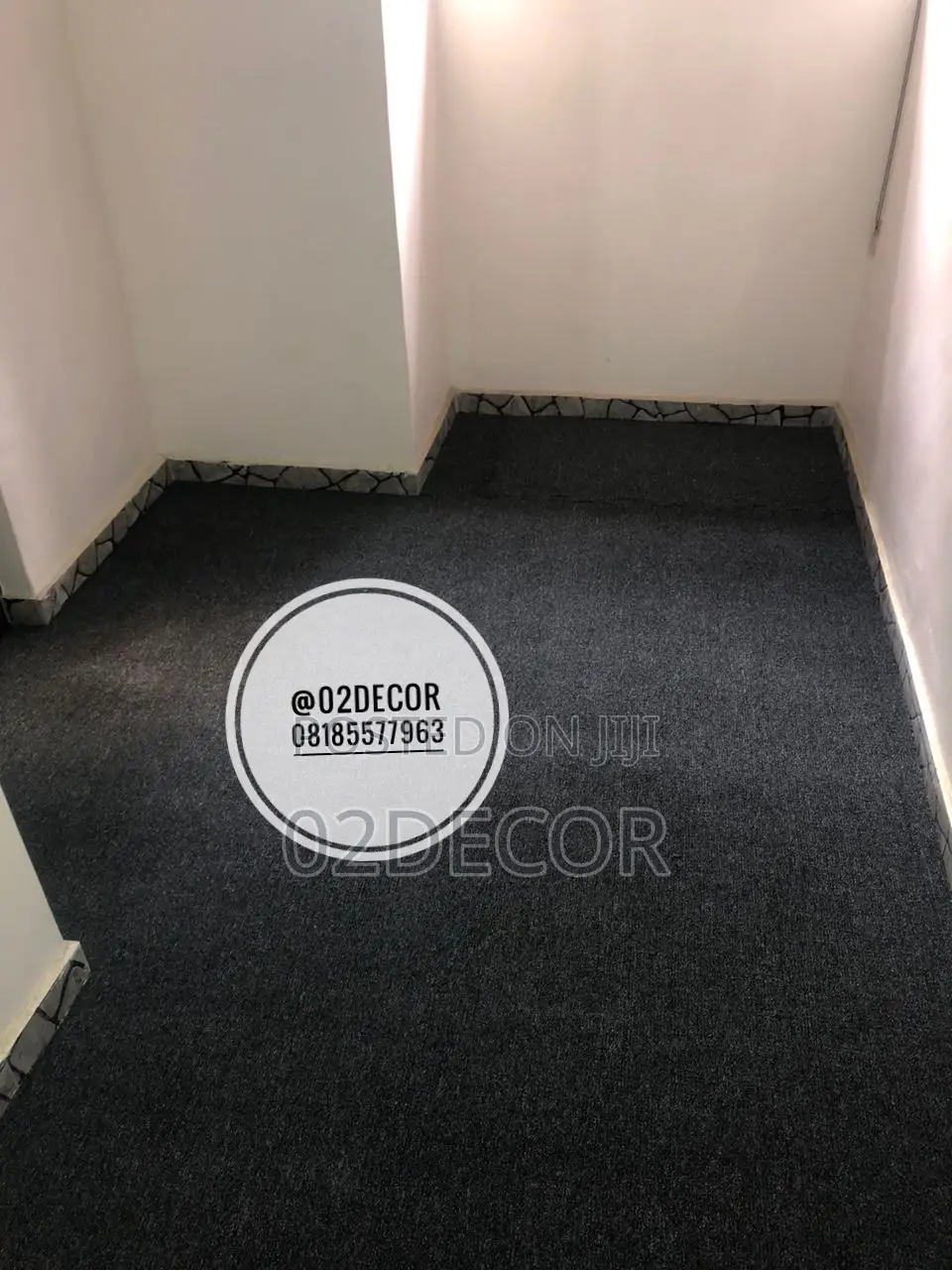 Dark Gray Rugs For Staircase
