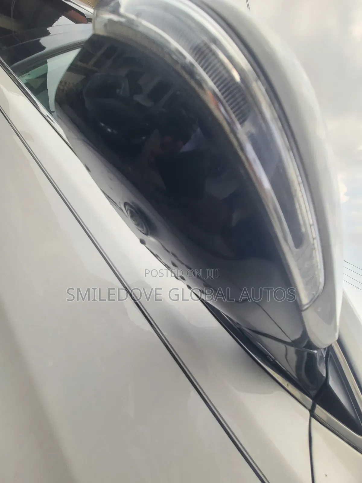 Hyundai Santa Fe SE Ultimate AWD 2017 White