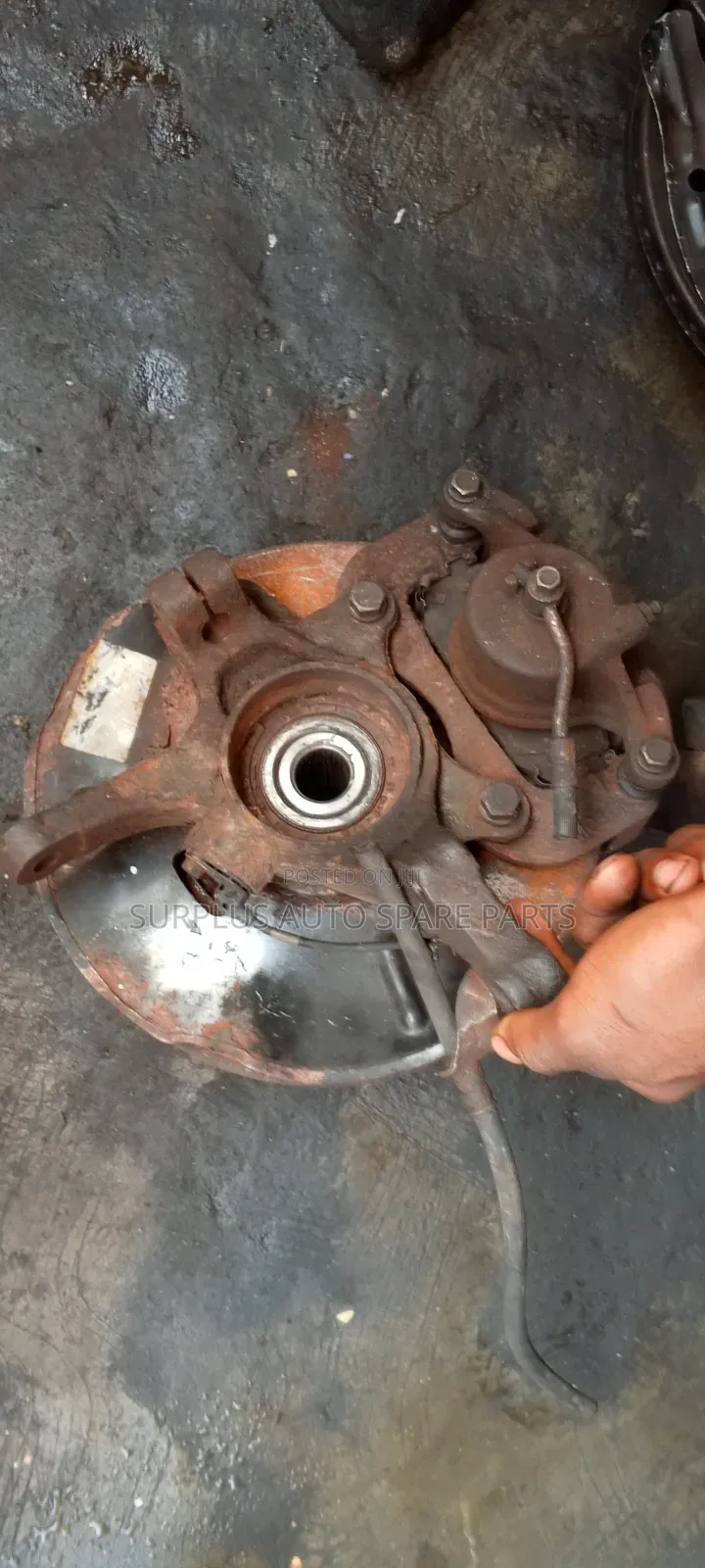 Complete Front Hub Is35 012, Tucson 012