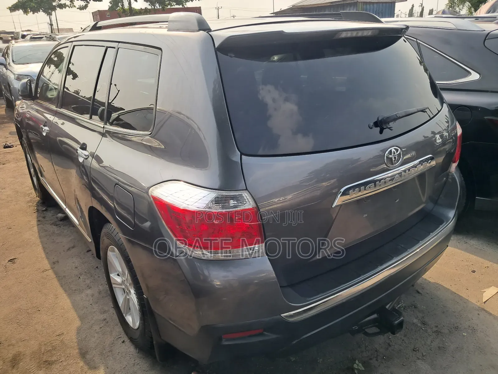 Toyota Highlander Limited 3.5l 4WD 2013 Gray