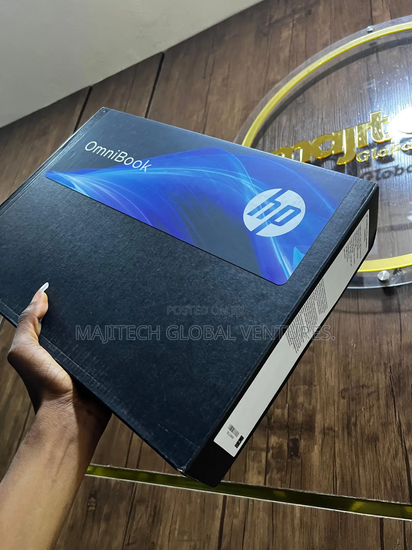 New Laptop HP OmniBook X Flip 14" 16GB Intel Core Ultra 7 SSD 1T