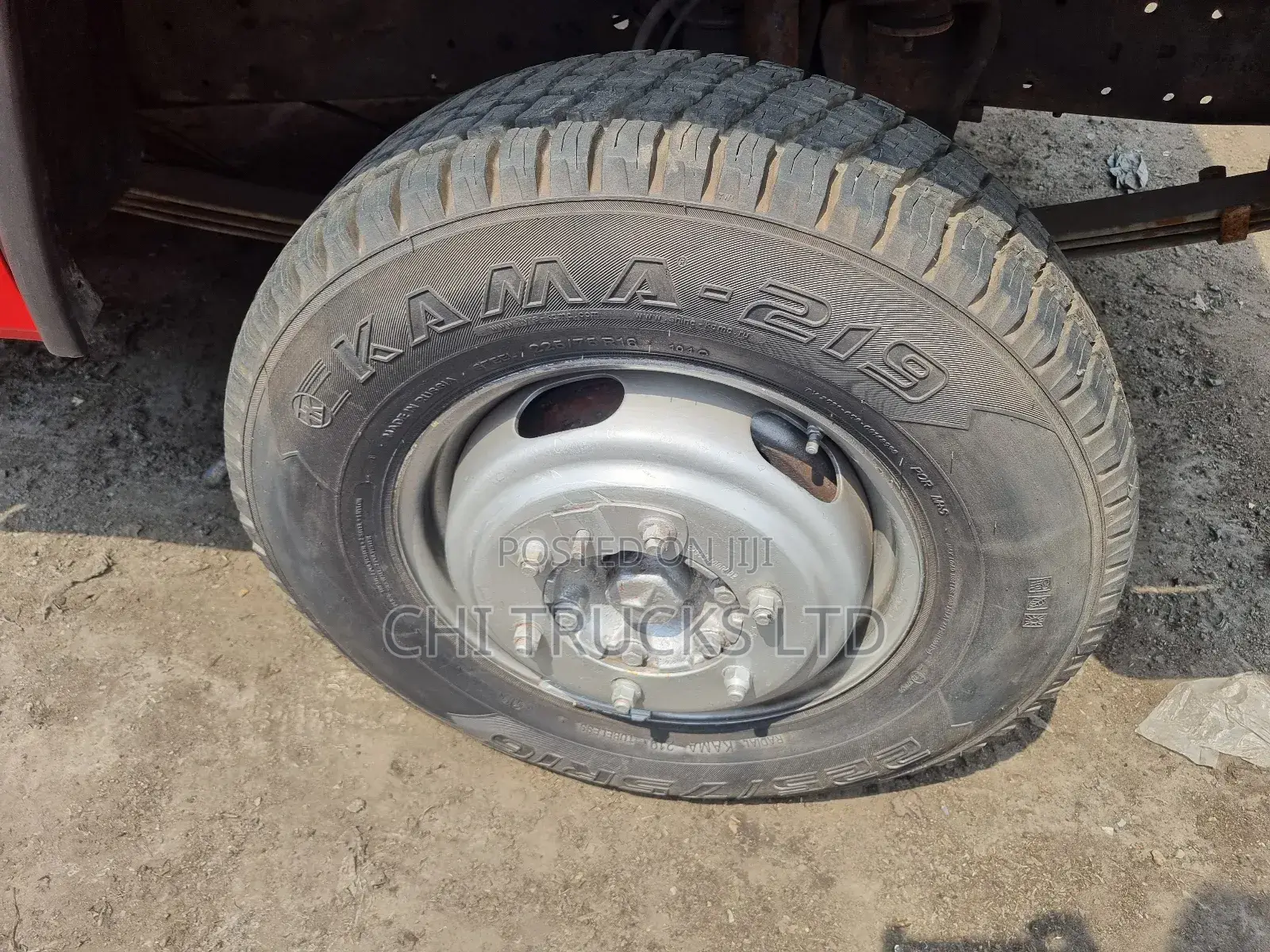 Mercedes Benz 609 Cargo Truck 2002 Red