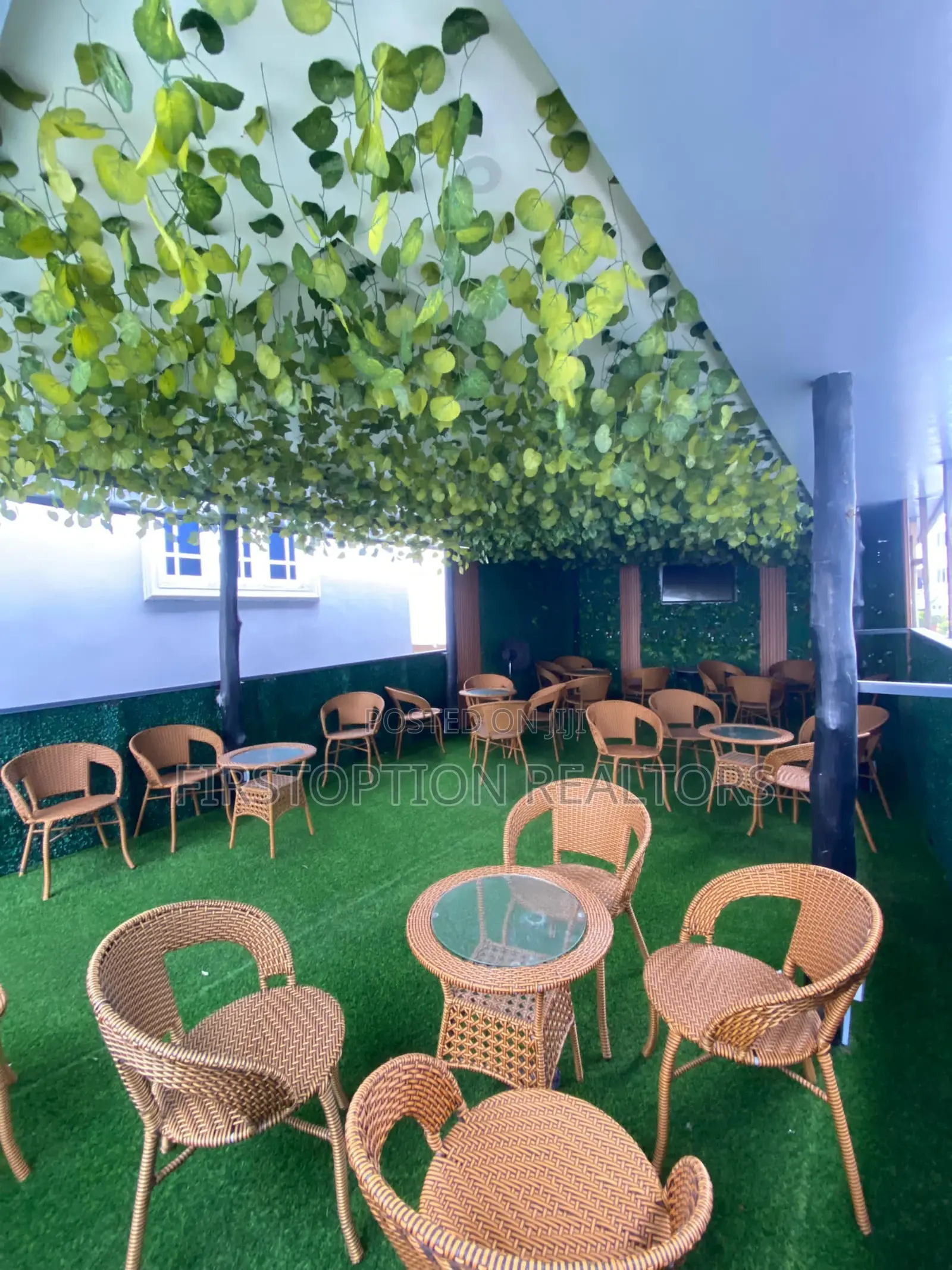 18rooms Hotel for Lease at Ajah