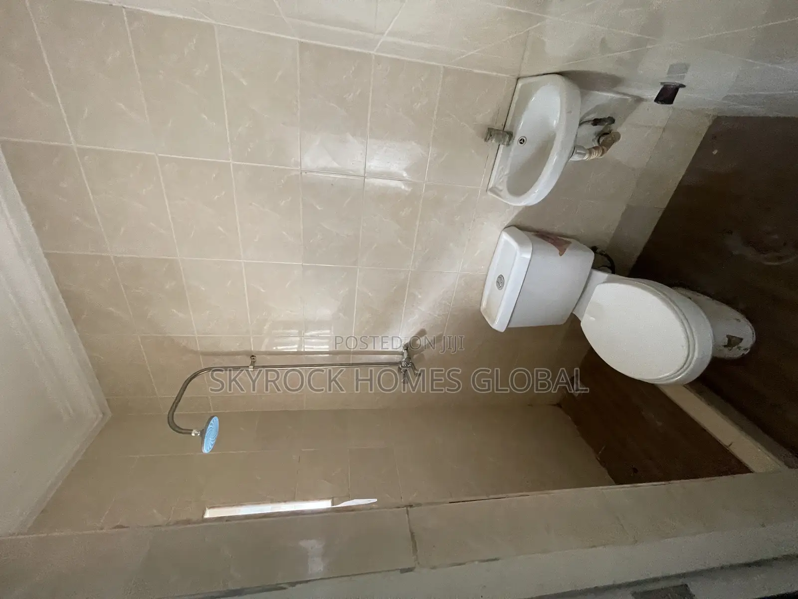 2bdrm Apartment in Ikota for rent