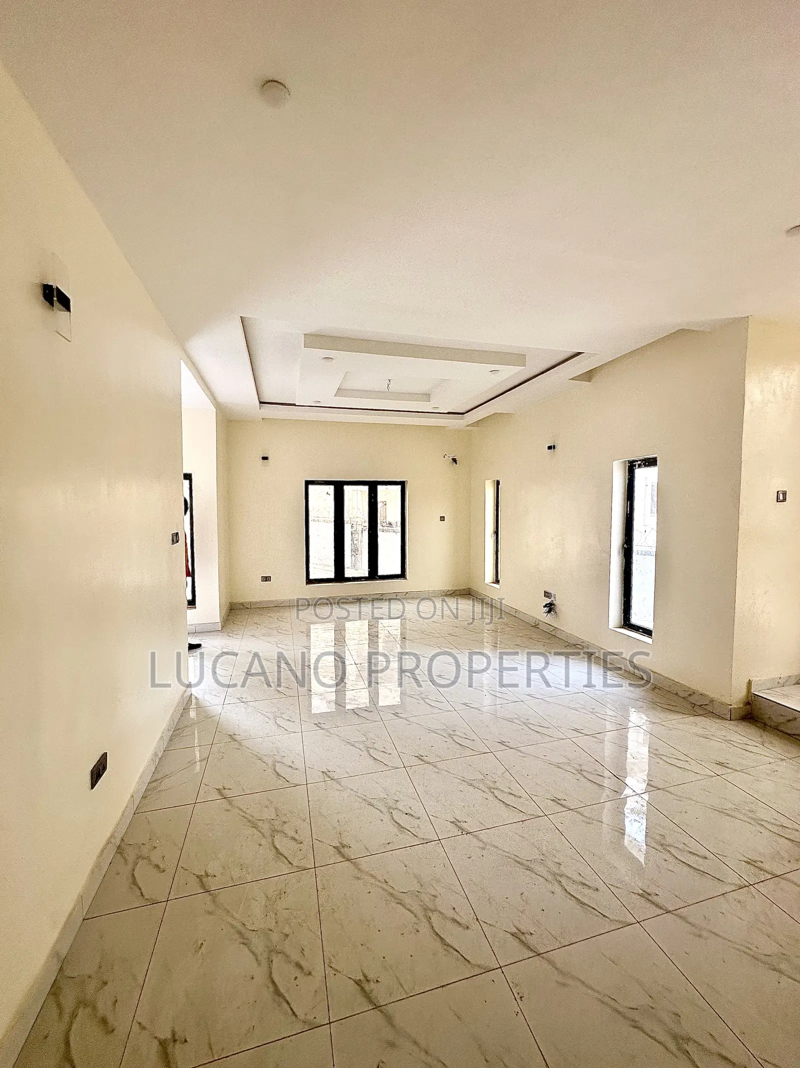 5bdrm Duplex in Wuse 2 for rent