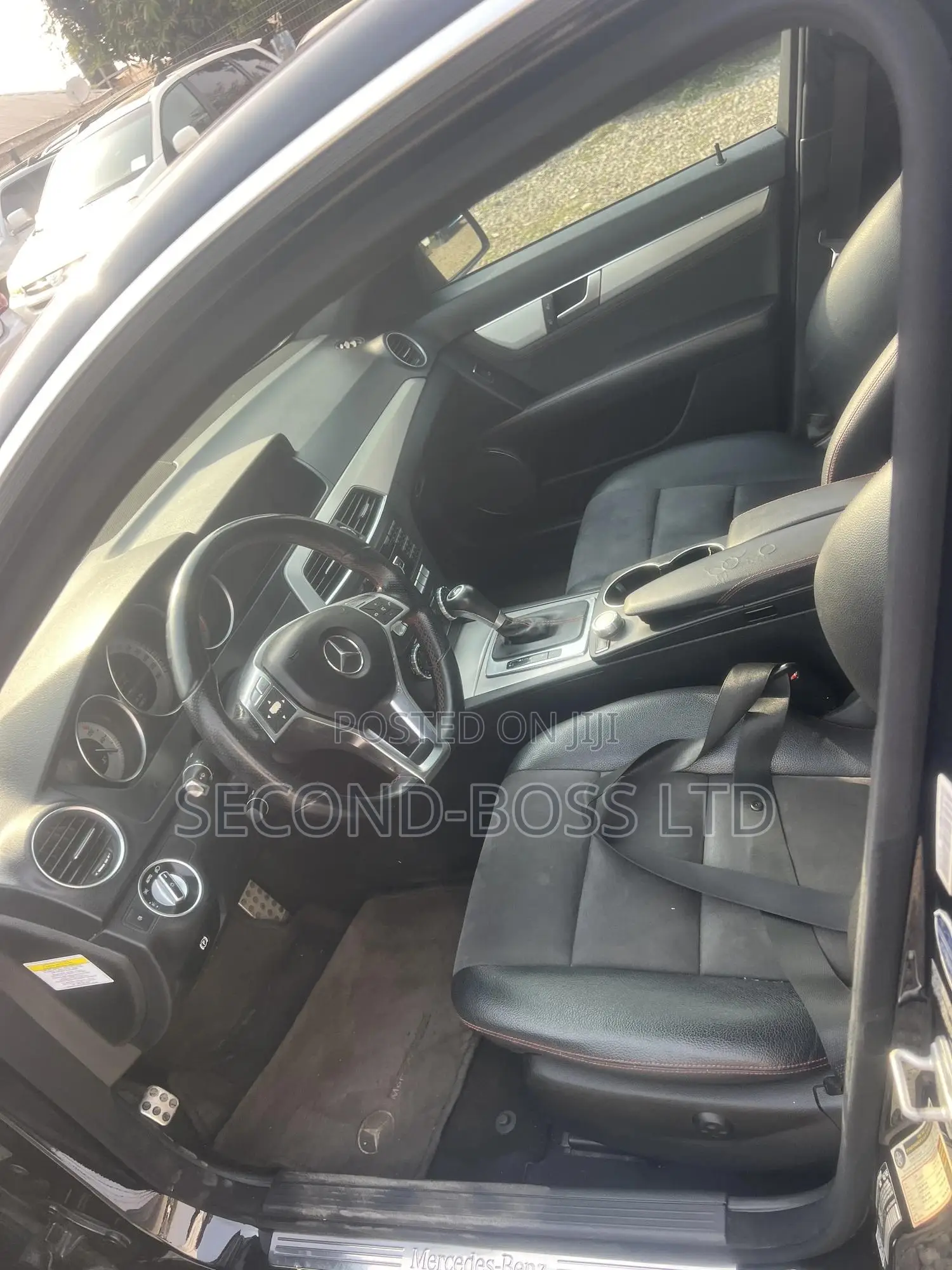 Mercedes-Benz C300 Sport 4Matic Sedan AWD (3.5L 6cyl 7A) 2013 Black