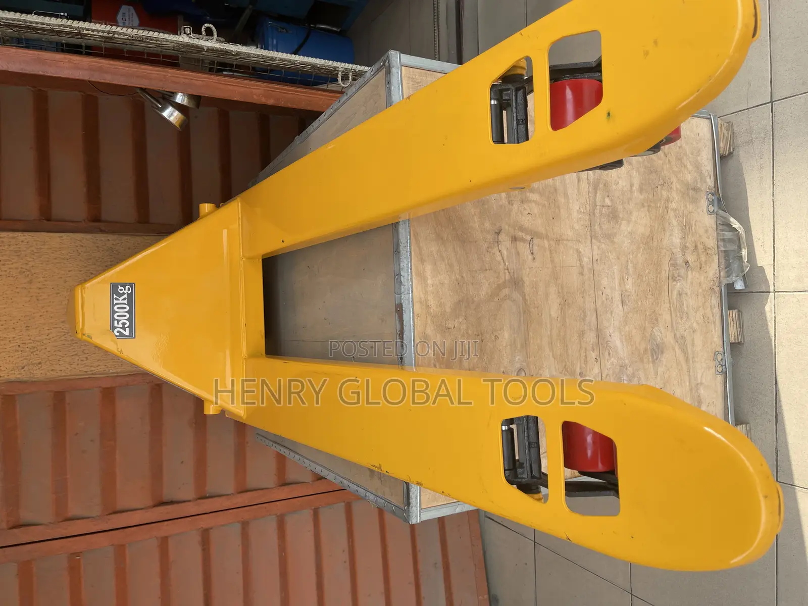 2500kg Heavy Duty Pallet Truck