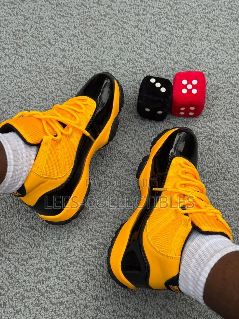 Best Quality Jordan 11 Retro U Used Sneakers
