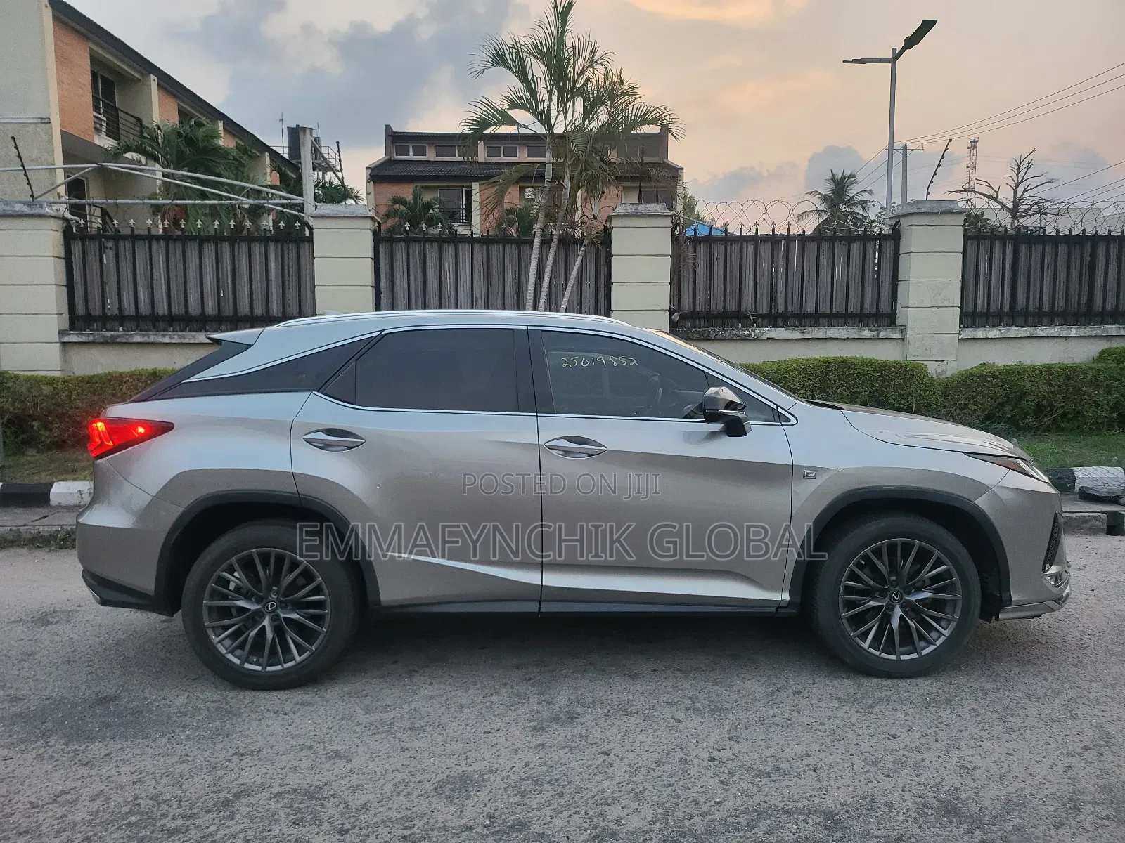 Lexus RX 350 4WD 2021 Gray