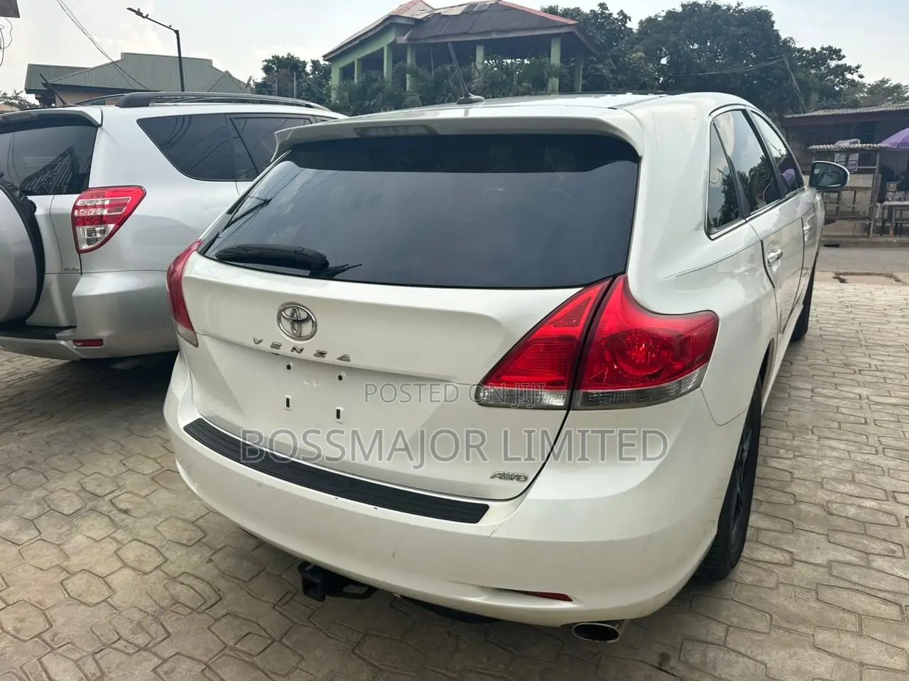 Toyota Venza XLE 2012 White