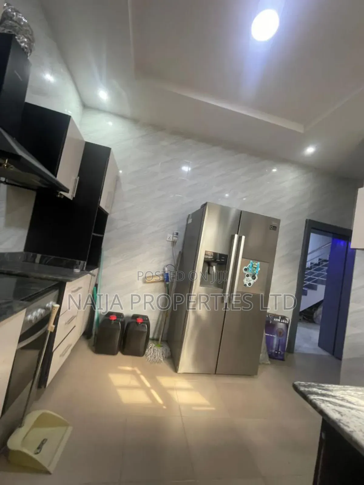 Furnished 4bdrm Townhouse/Terrace in Okun-Ajah for sale