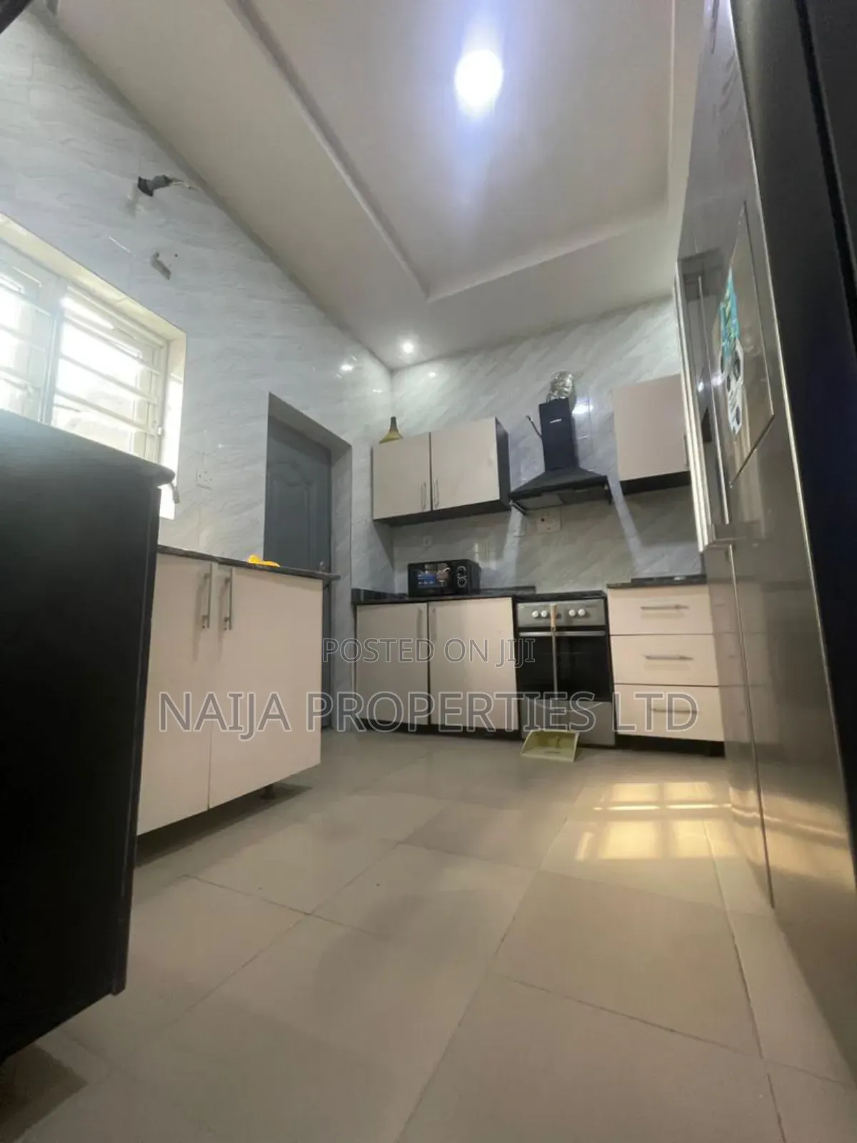 Furnished 4bdrm Townhouse/Terrace in Okun-Ajah for sale