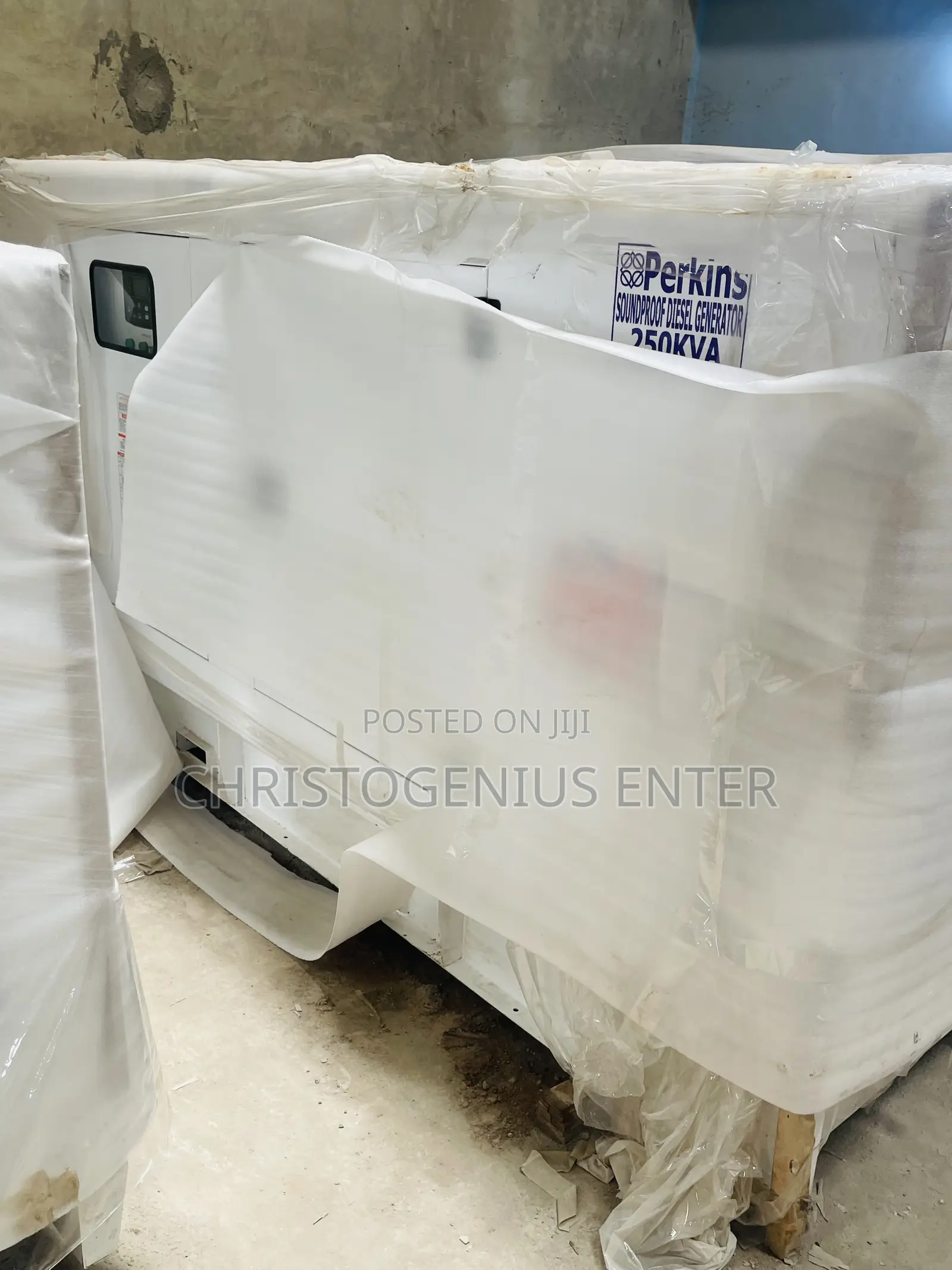 250kva Perkins Soundproof Generator