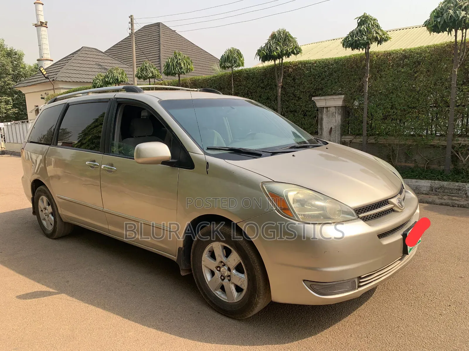 Toyota Sienna LE AWD (3.3L V6 5A) 2004 Gold