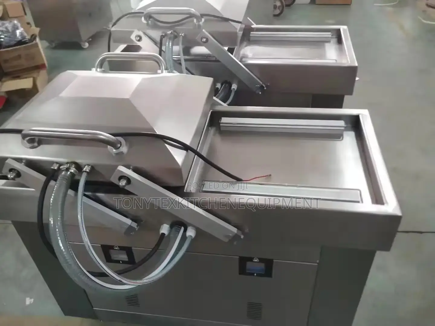 Double Chamber Vacuum Packing Machine