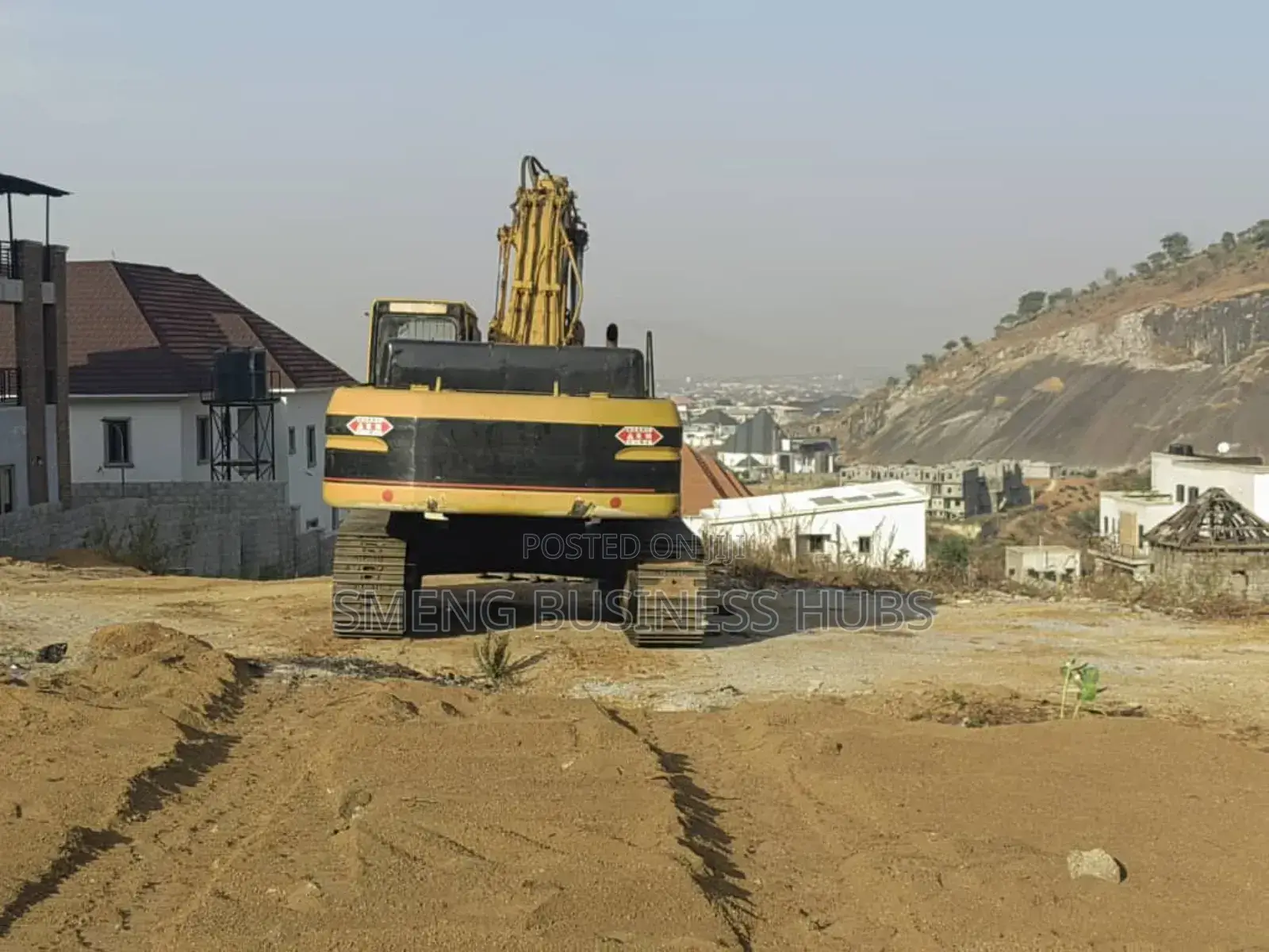 Excavator for Lease