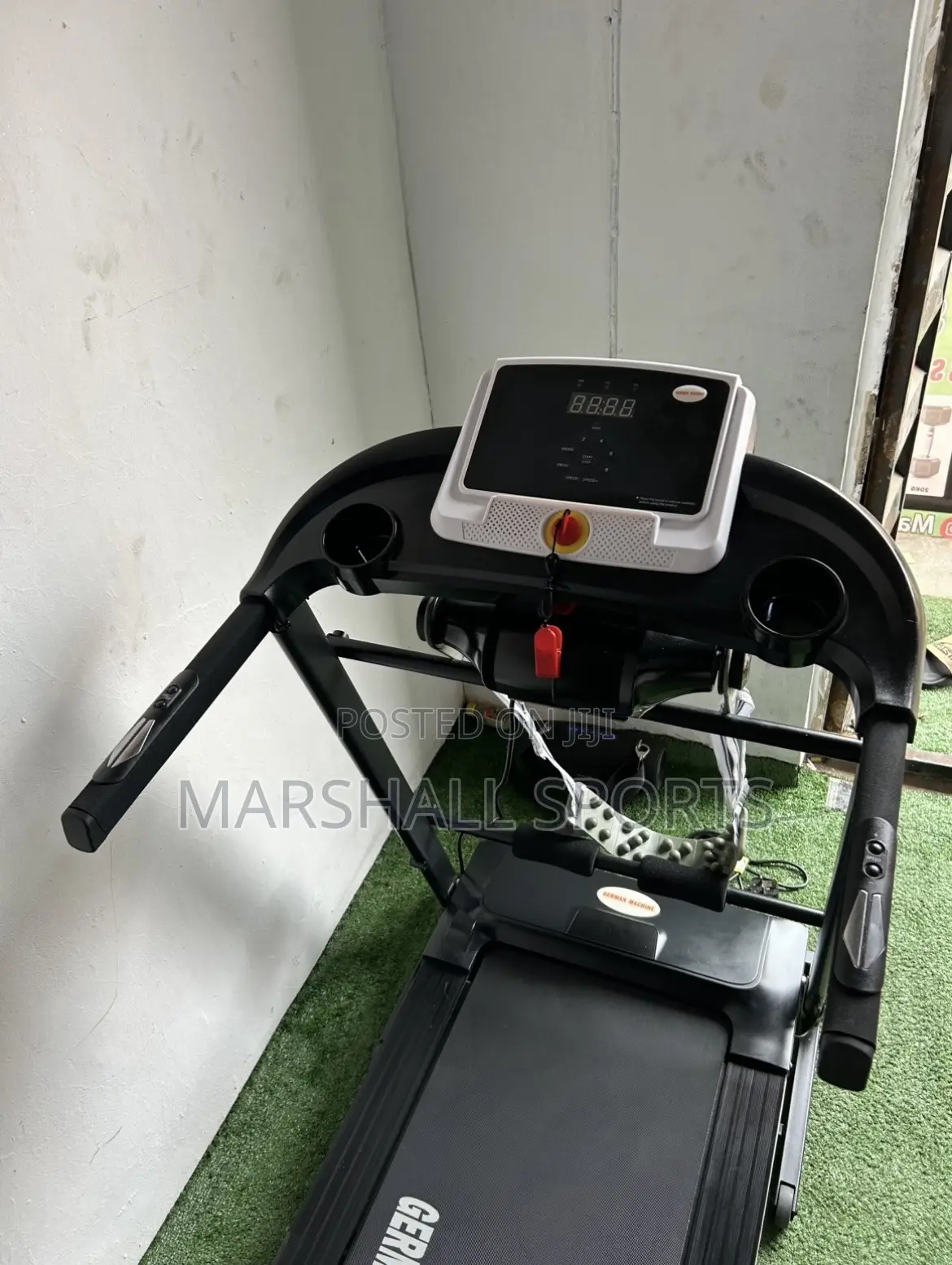 2.5hp German Treadmill With Massager