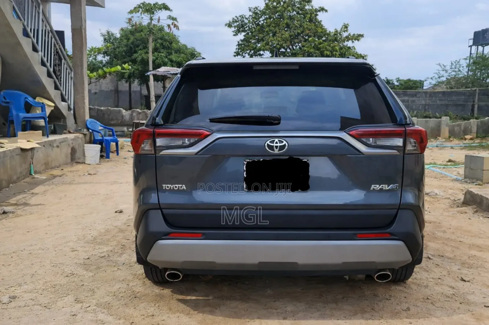 Toyota RAV4 2024 Blue