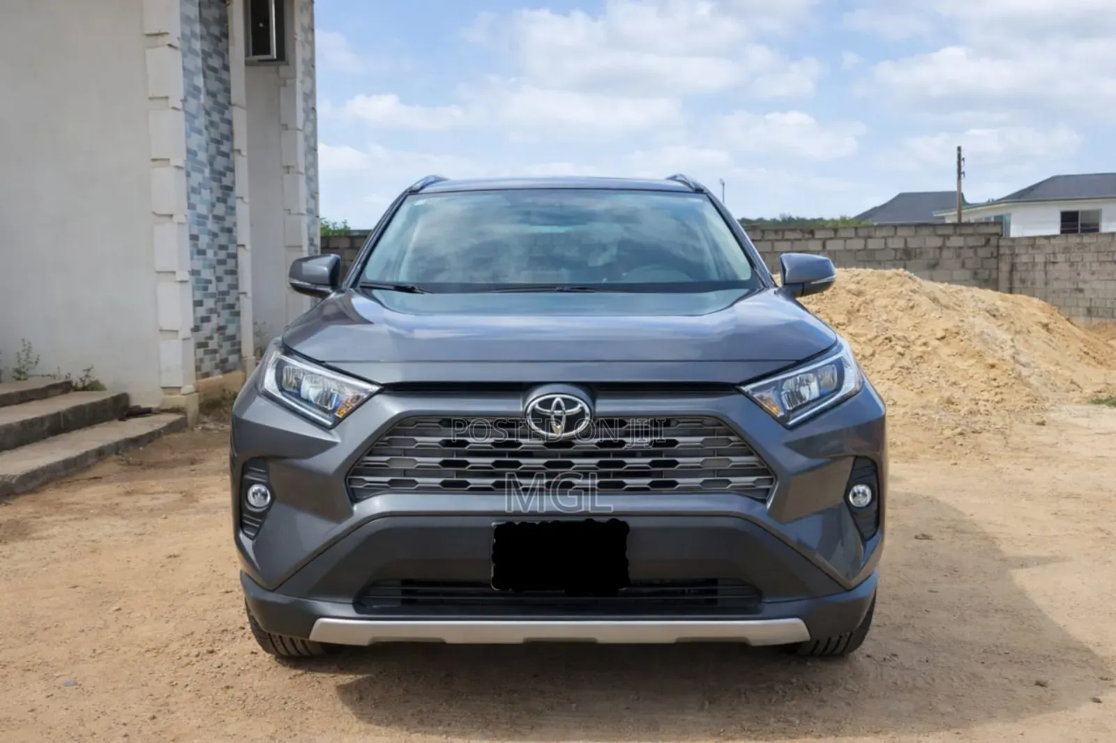 Toyota RAV4 2024 Blue