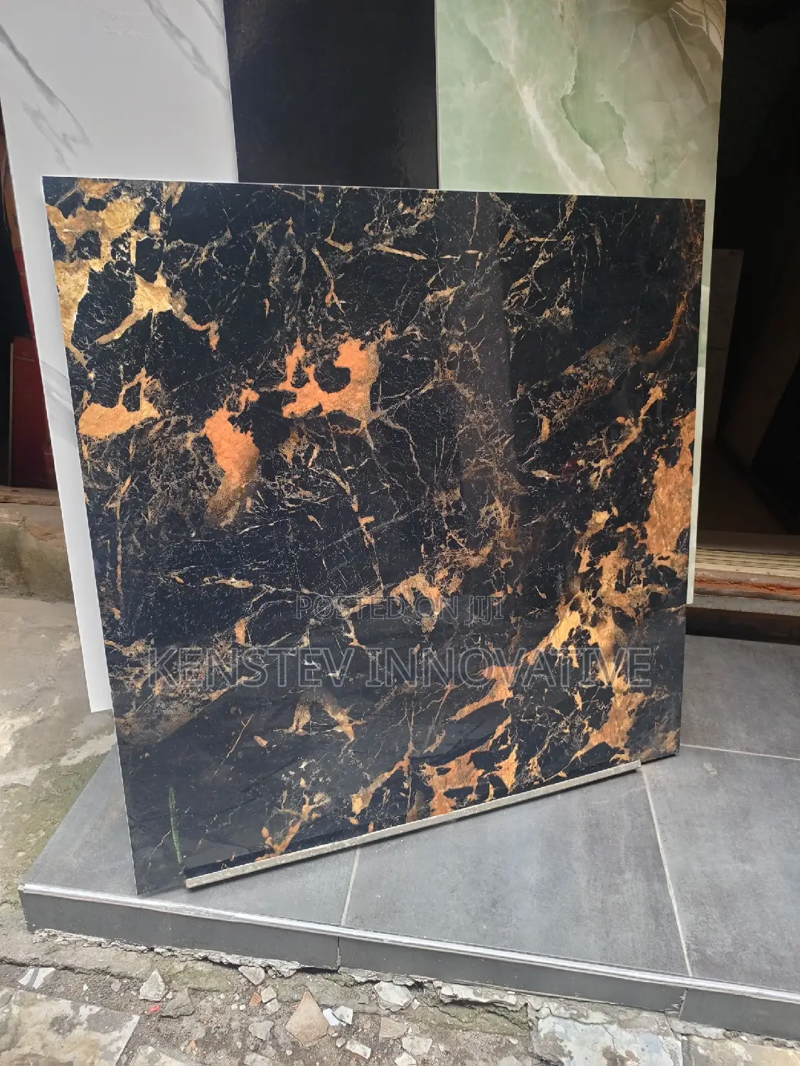 Quality Foreign Tiles, Can Be Use for Modern House and Hotels