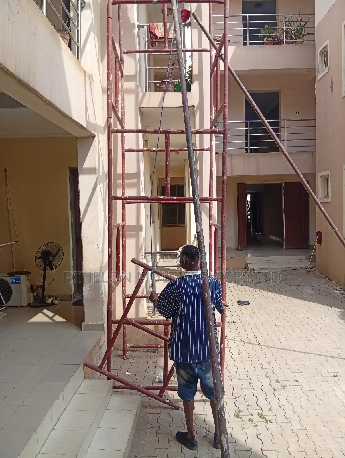 Reliable Scaffold For Decorations And Painting Around Me