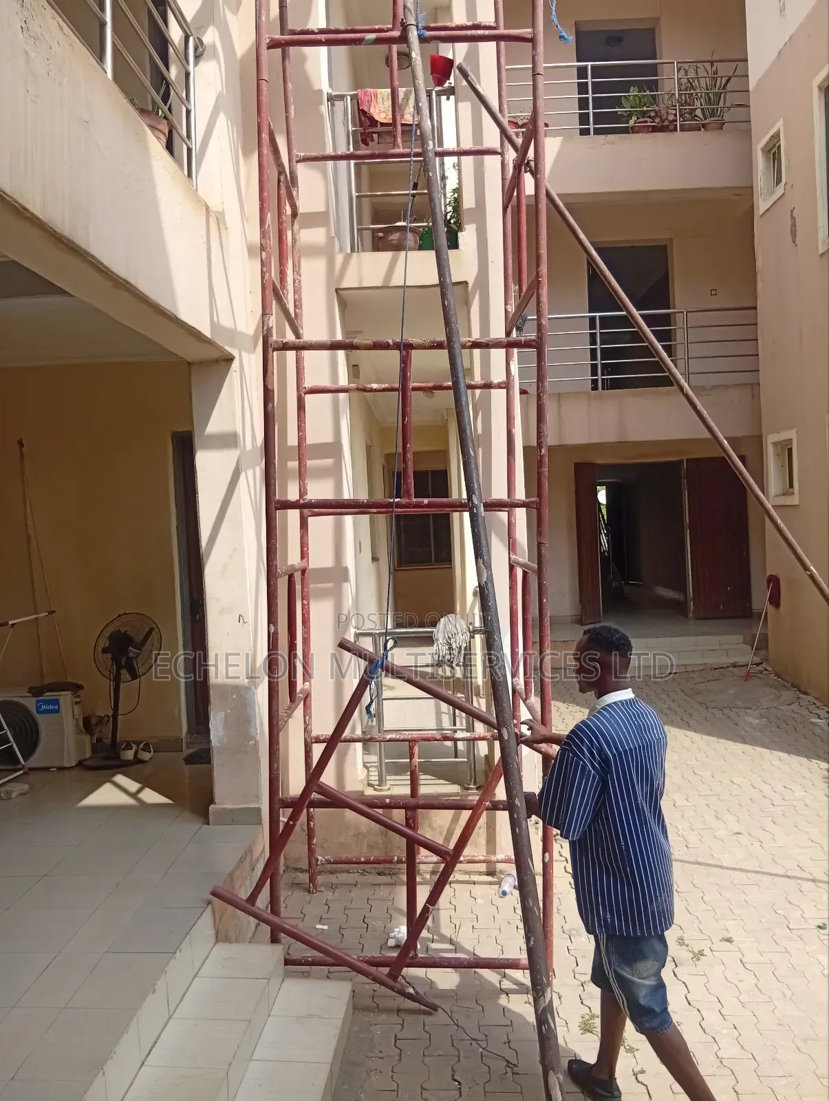 Reliable Scaffold For Decorations And Painting Around Me