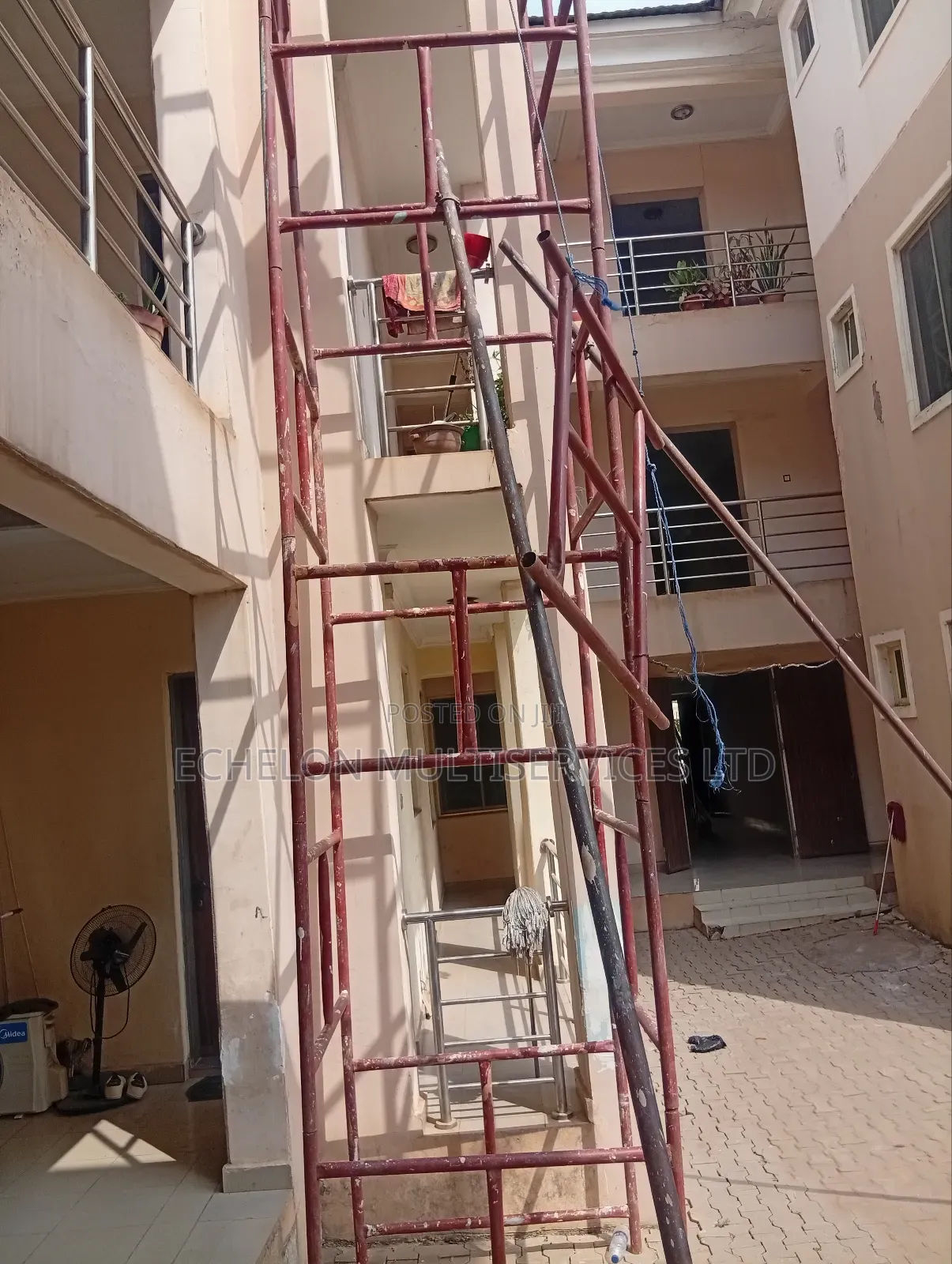Reliable Scaffold For Decorations And Painting Around Me