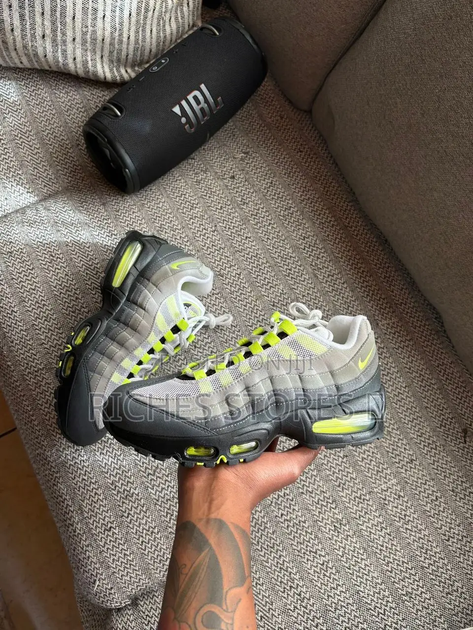 Nike Air Max 95 Neon SNKRS