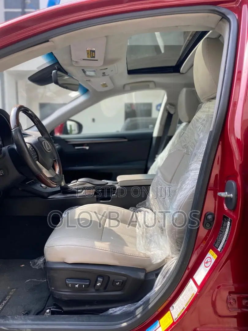 Lexus ES 350 FWD 2016 Red