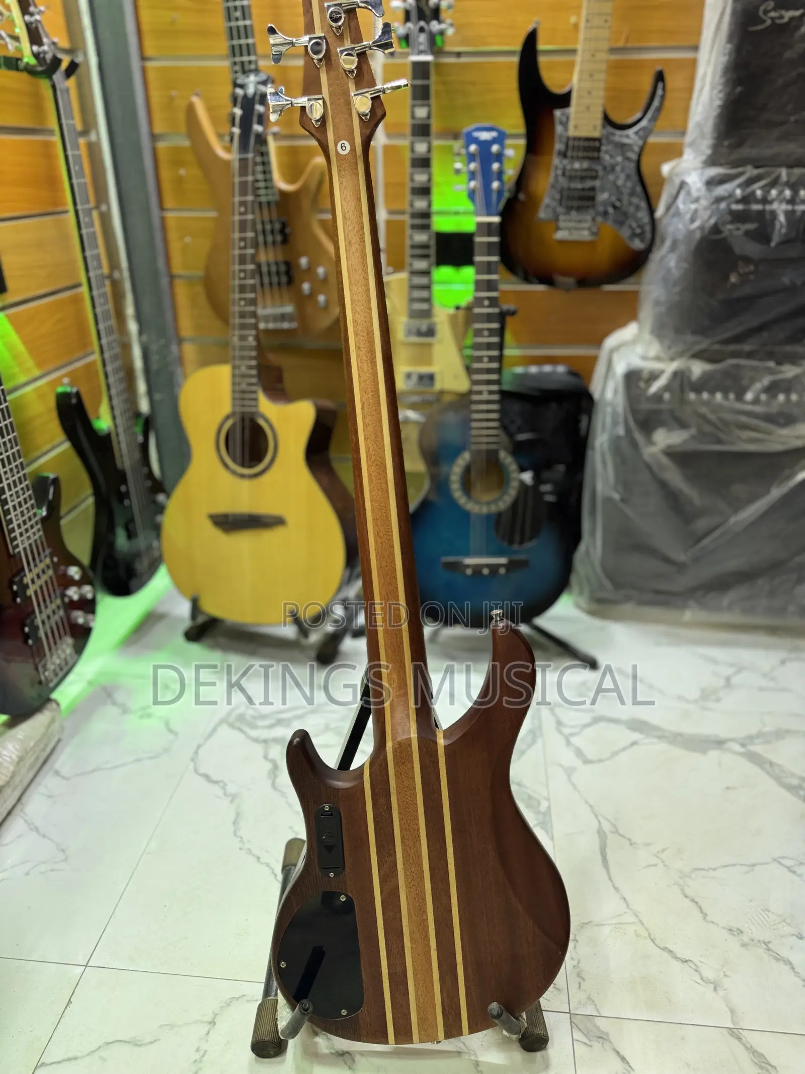 Smiger G-B50-T5 Electric Bass Guitar 5-String