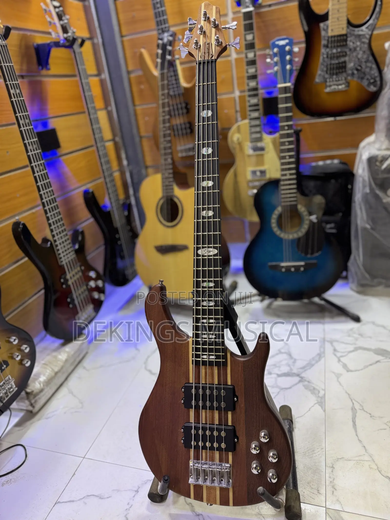 Smiger G-B50-T5 Electric Bass Guitar 5-String