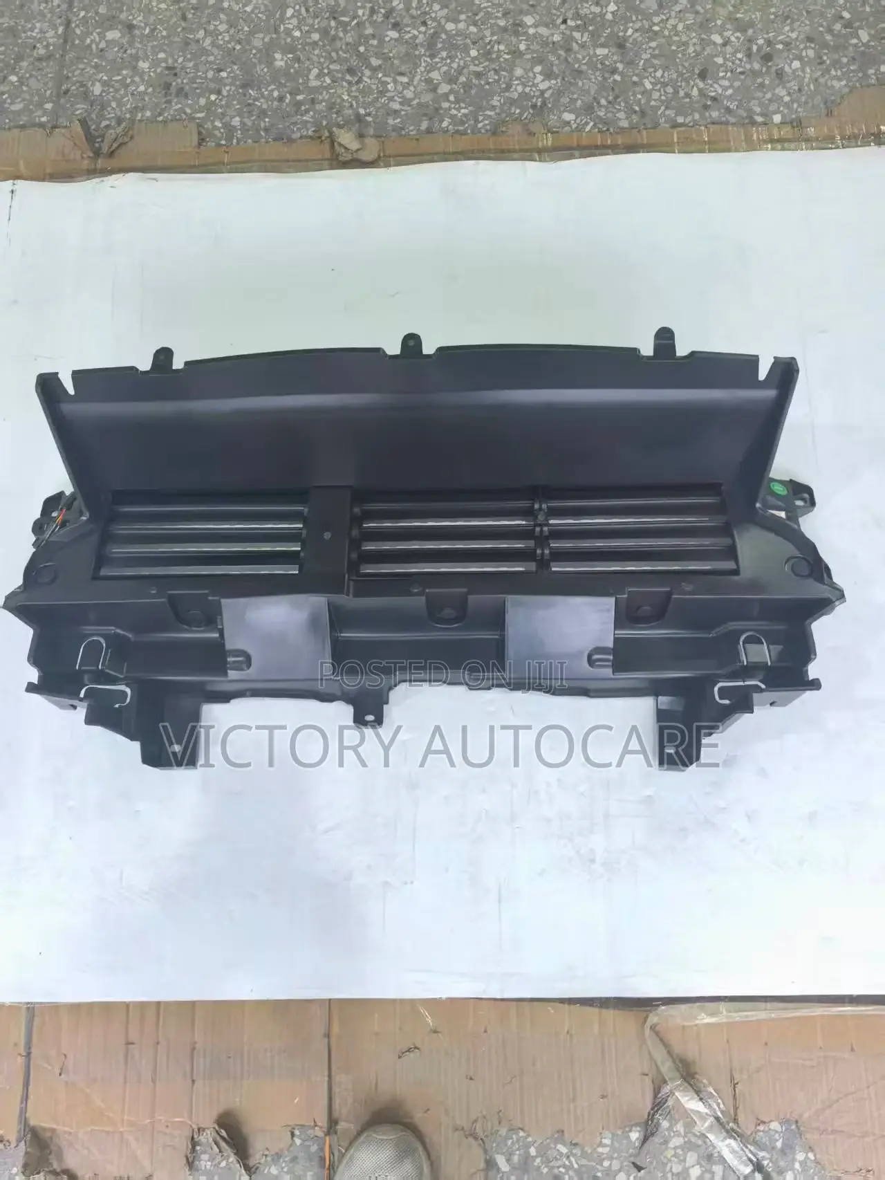 Shutter Grille Air Conditioning 2020 Honda CRV