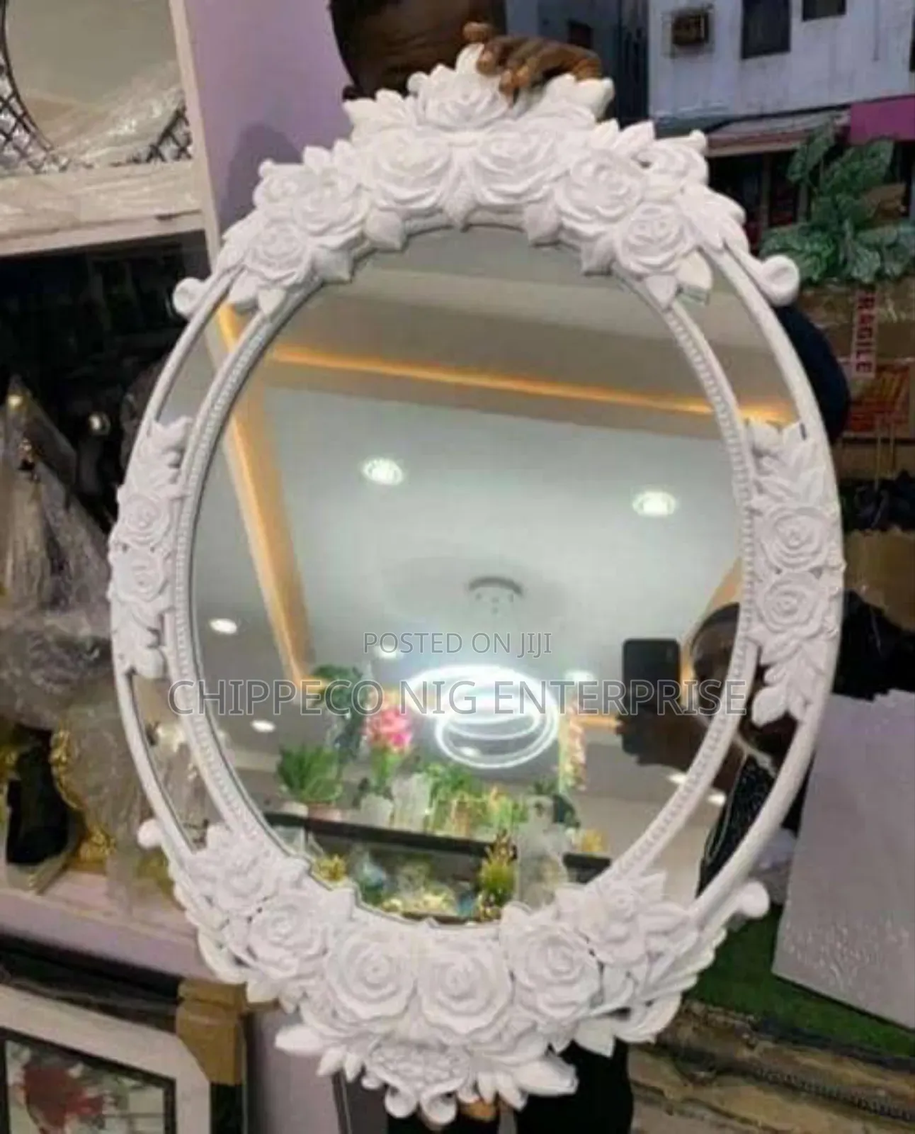 Beautiful Decorative Oval Wall Mirror