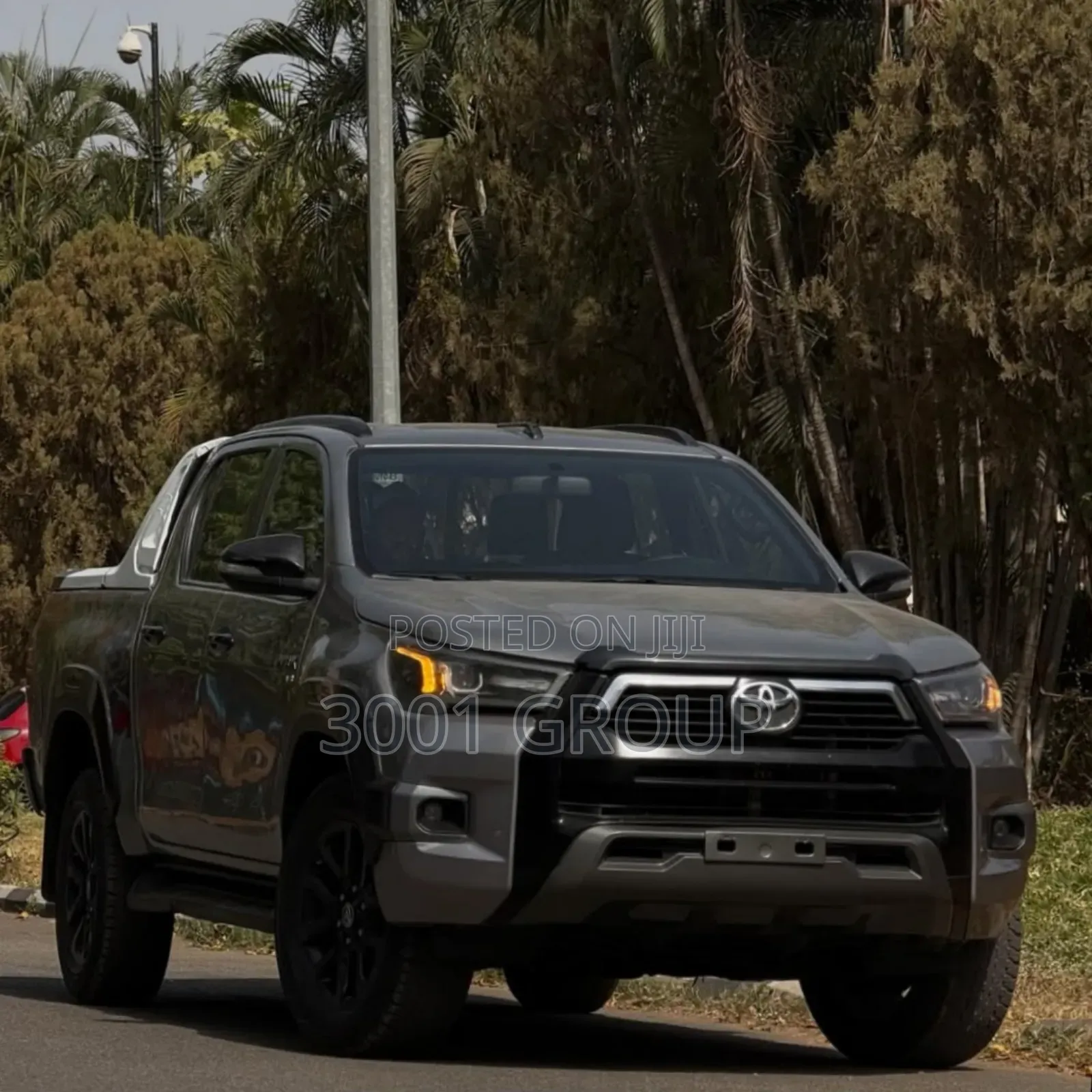 Toyota Hilux 2021 Gray