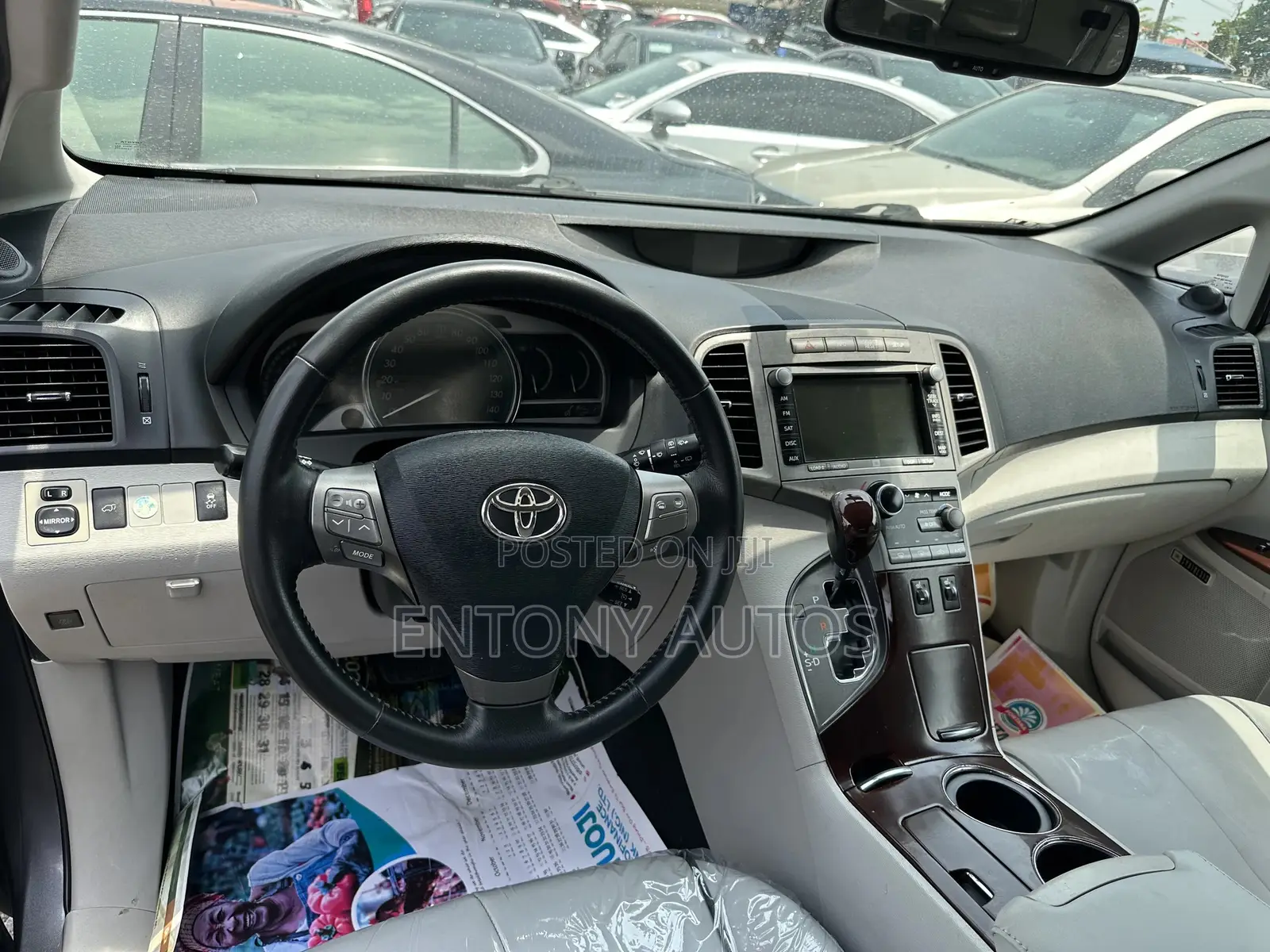 Toyota Venza V6 AWD 2011 Gray