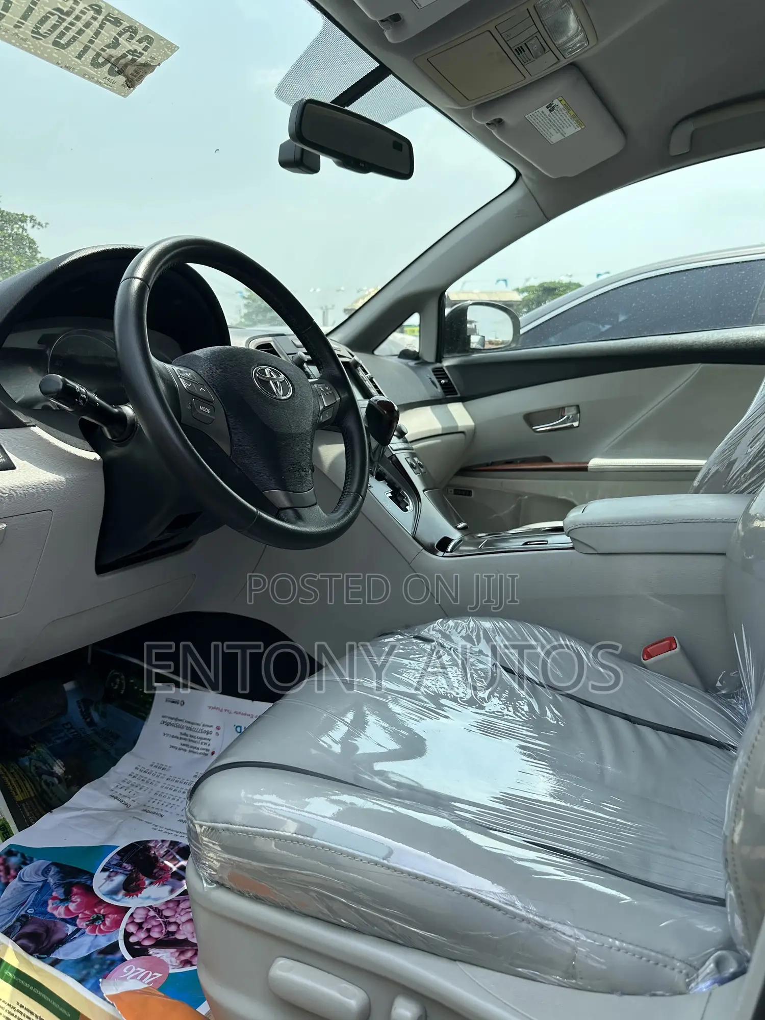 Toyota Venza V6 AWD 2011 Gray