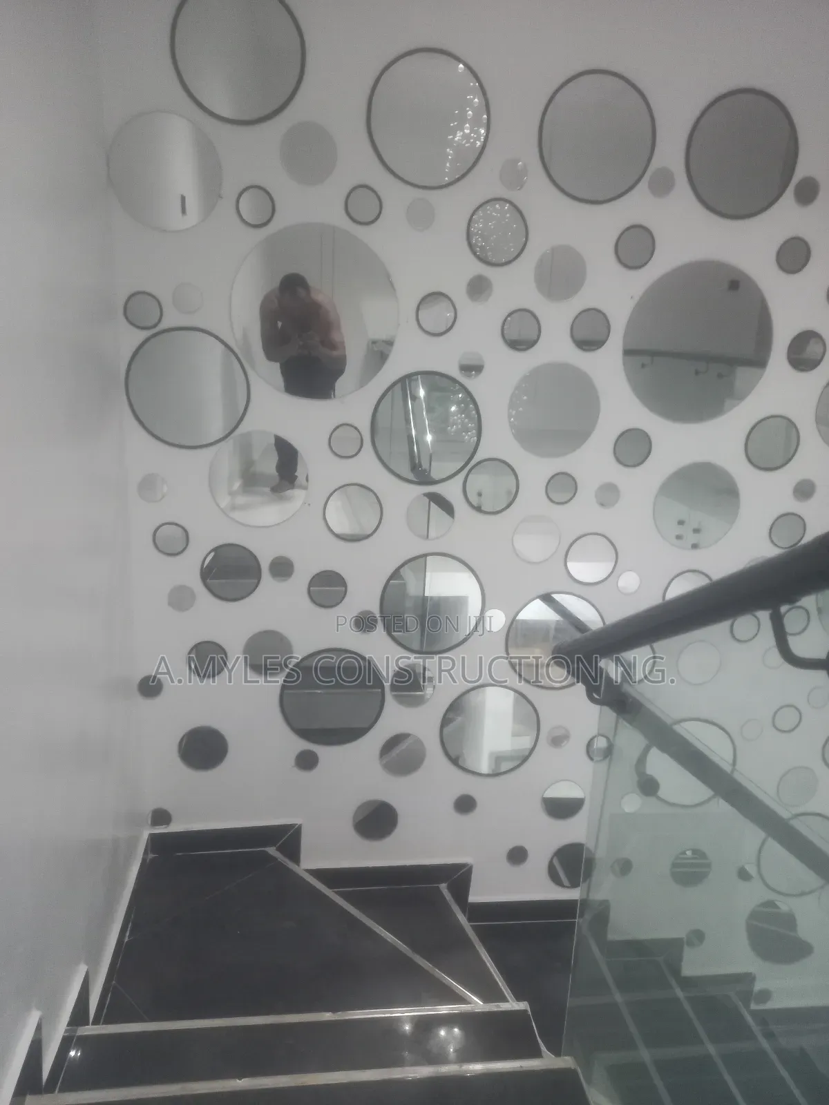 Queen Wall Mirror